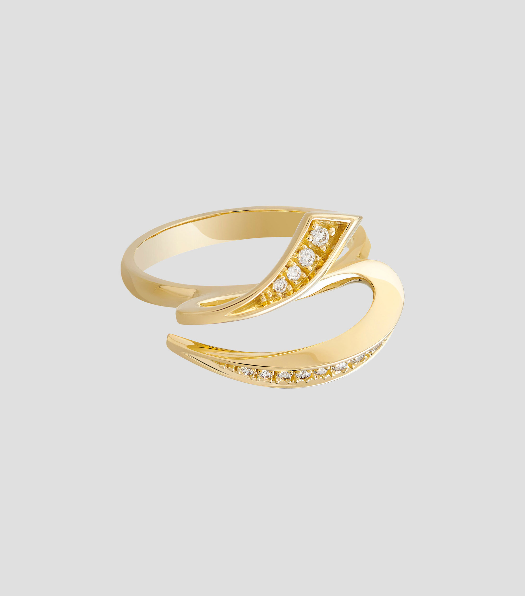 Anillo en Oro de 18 Kilates con diamantes Mujer
