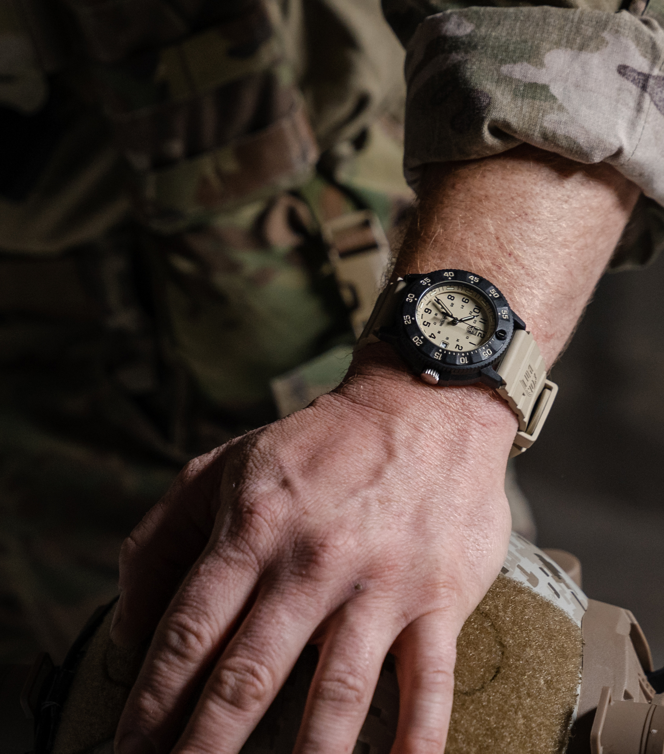 Reloj Unisex Navy Seal Evo 3000 Series casual Negro