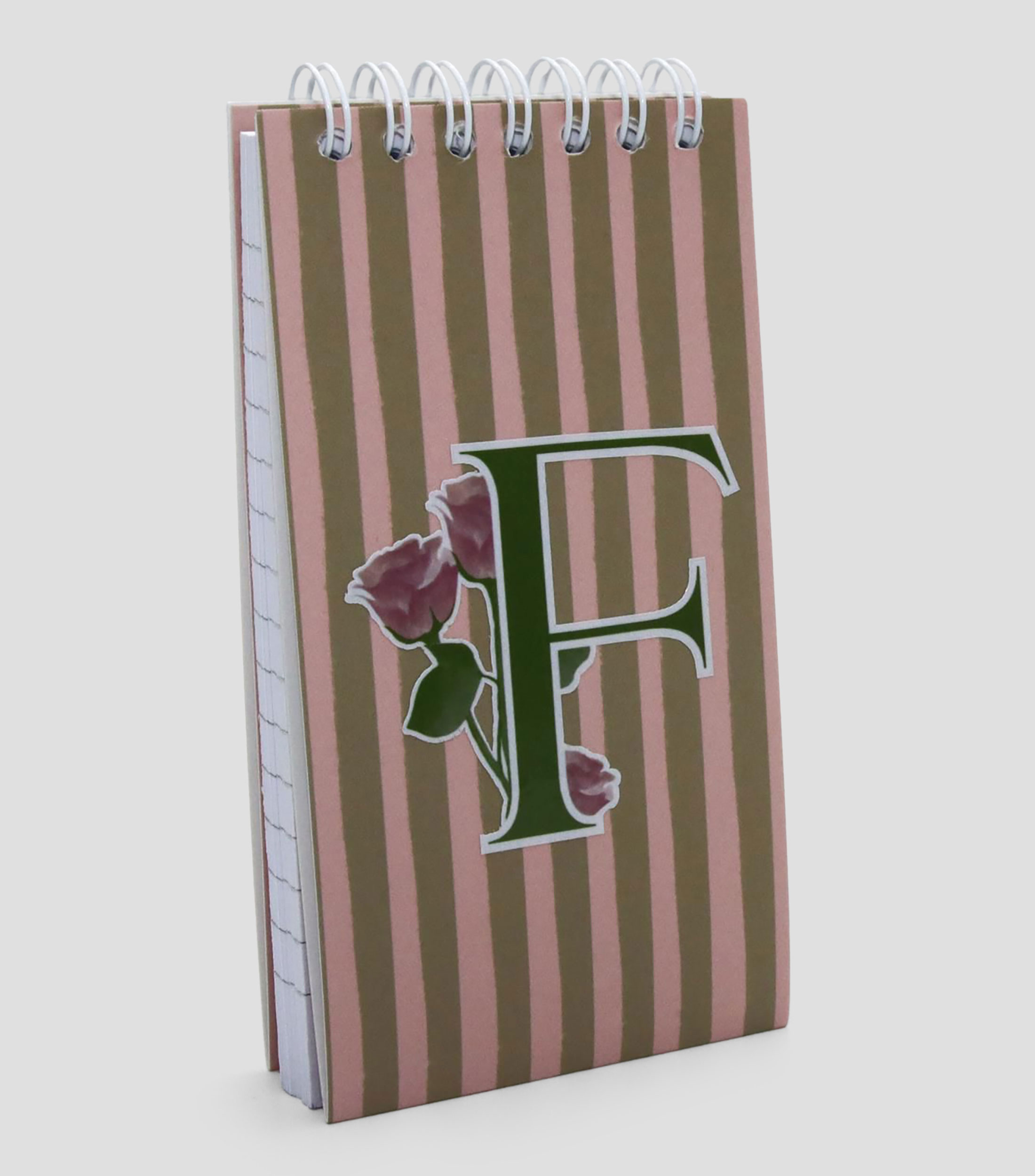 Libreta chica inicial "F", hojas raya