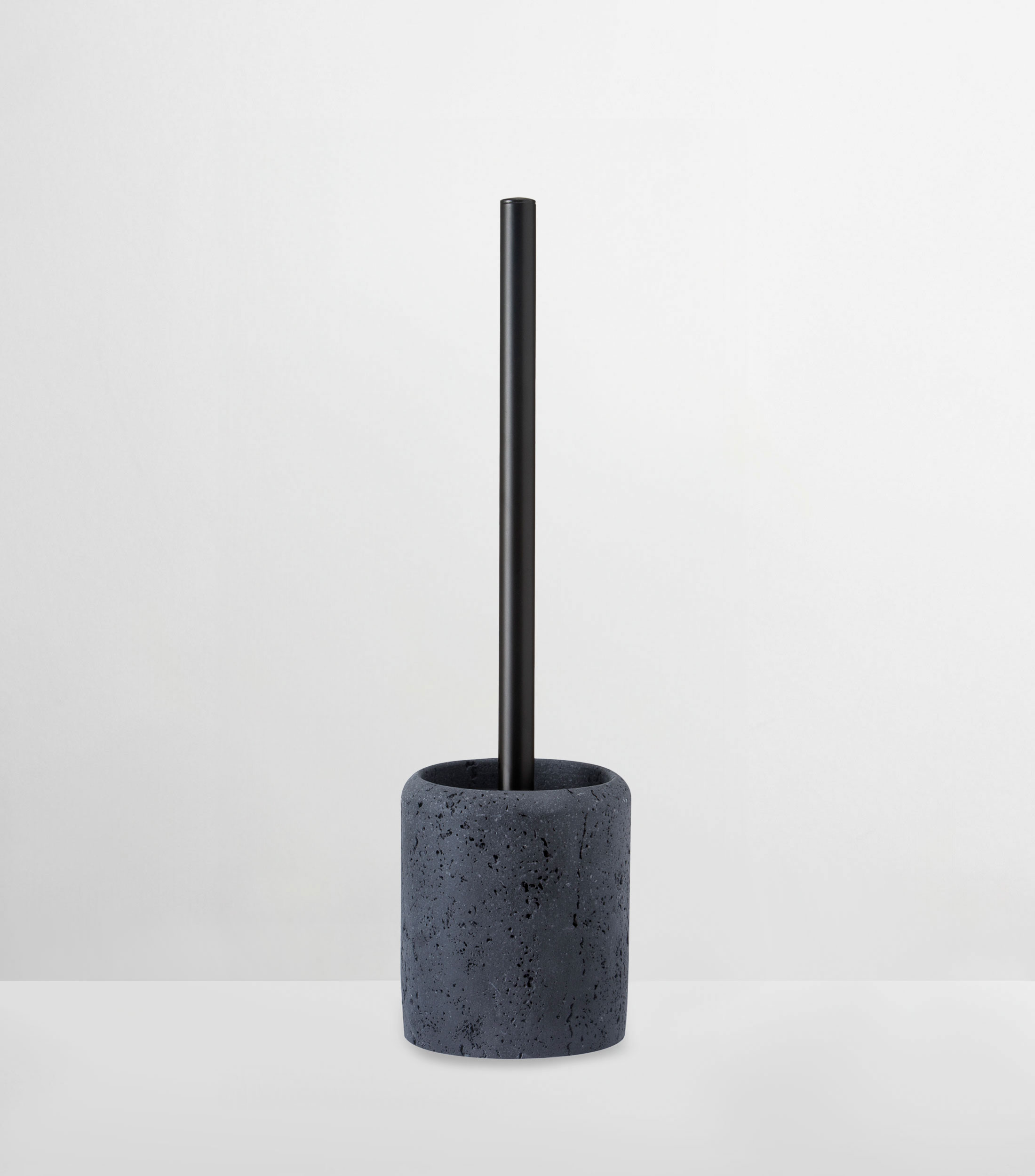 Cepillo para baño en poliresina