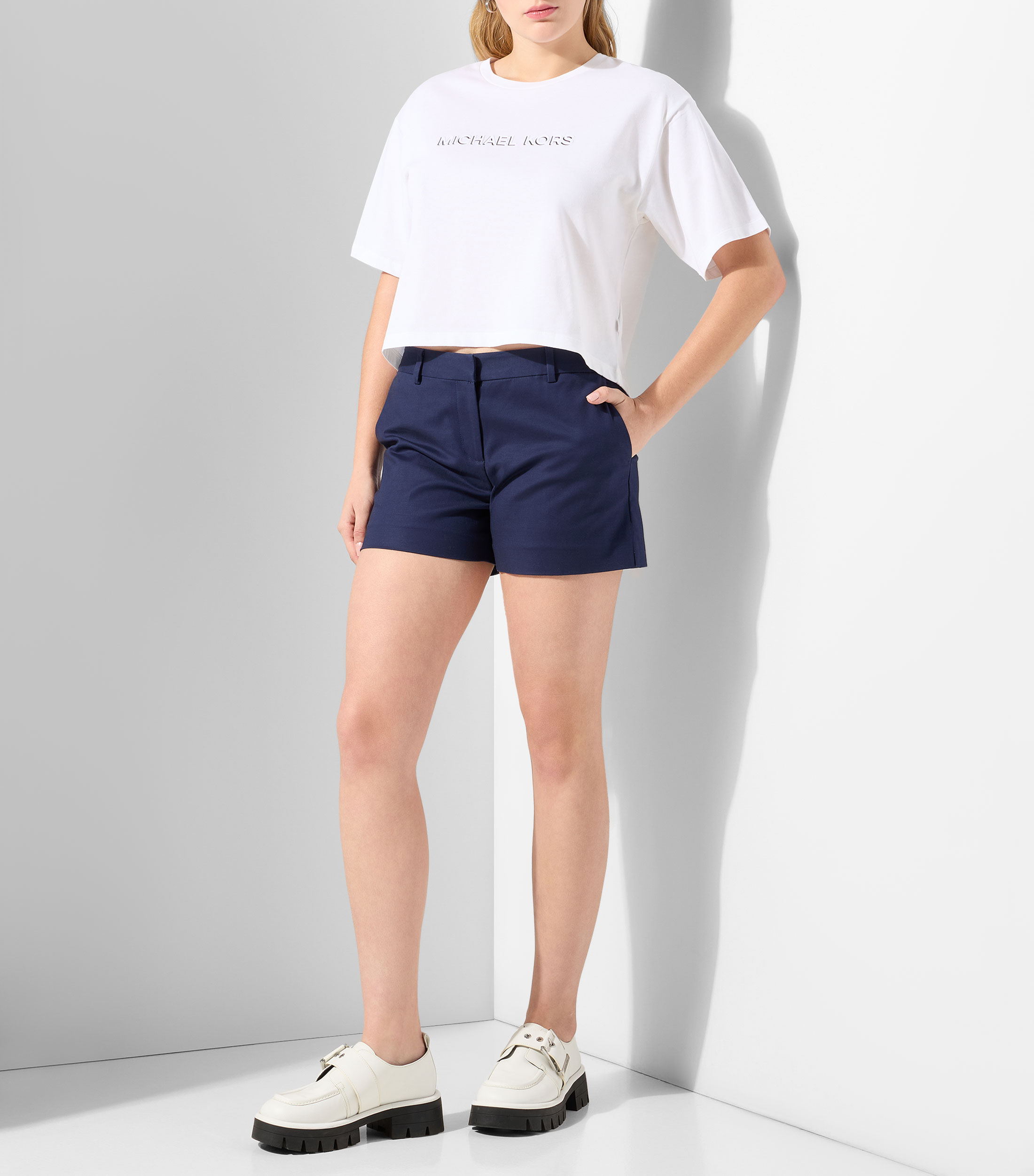 Playera cuello redondo manga corta lisa Mujer