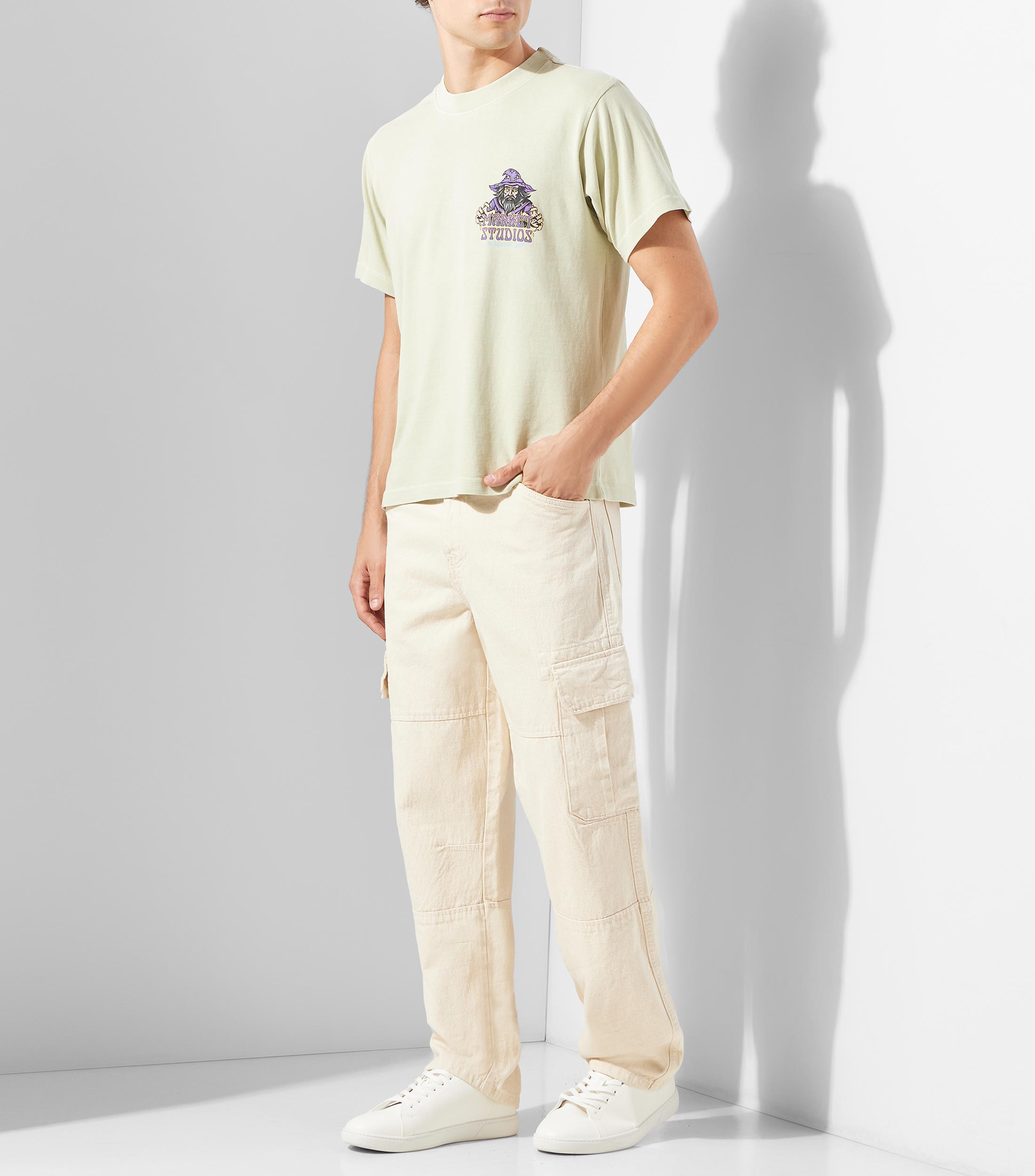 Playera cuello redondo manga corta con estampado Hombre