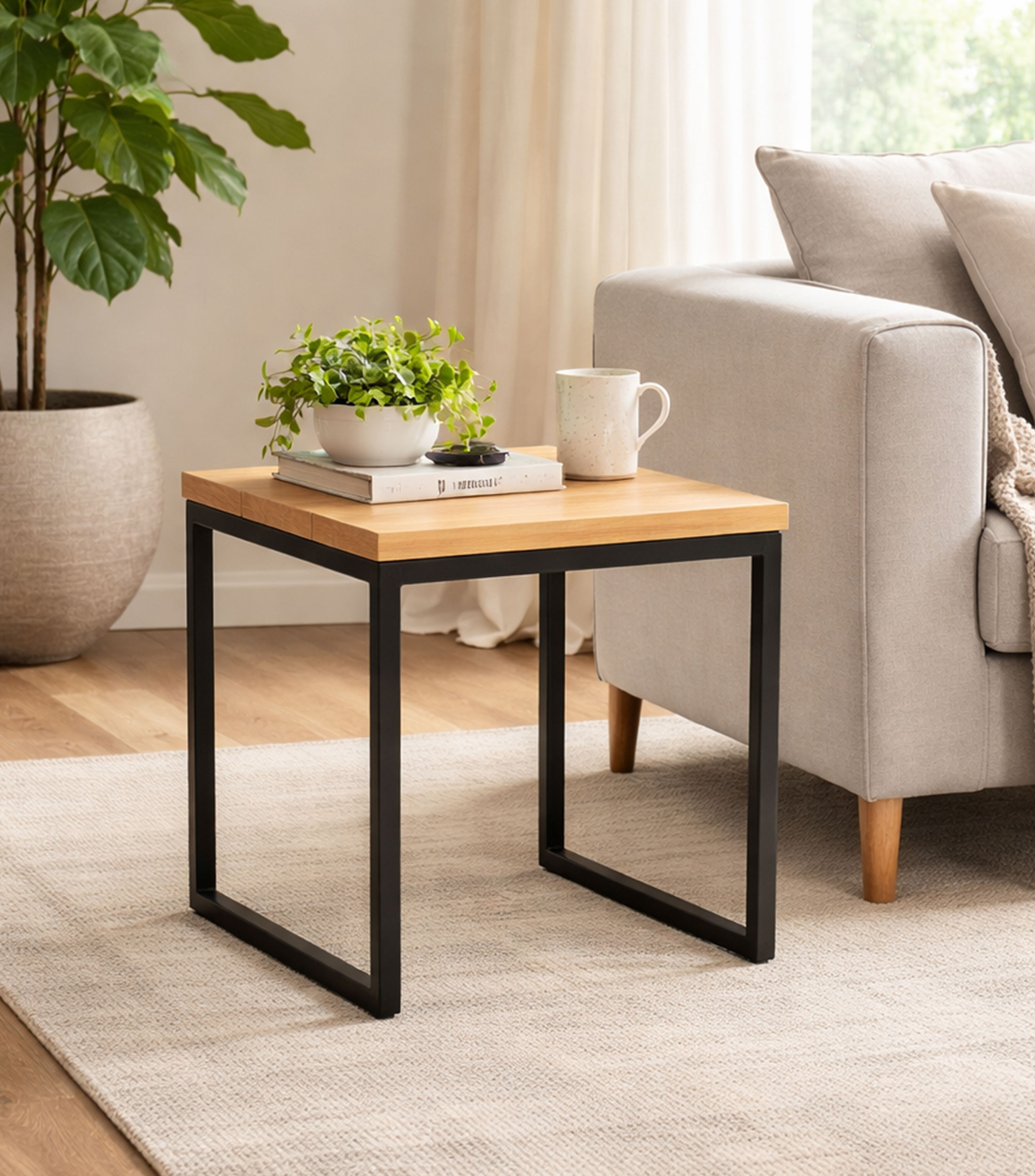 Mesa lateral Calixto en madera y metal