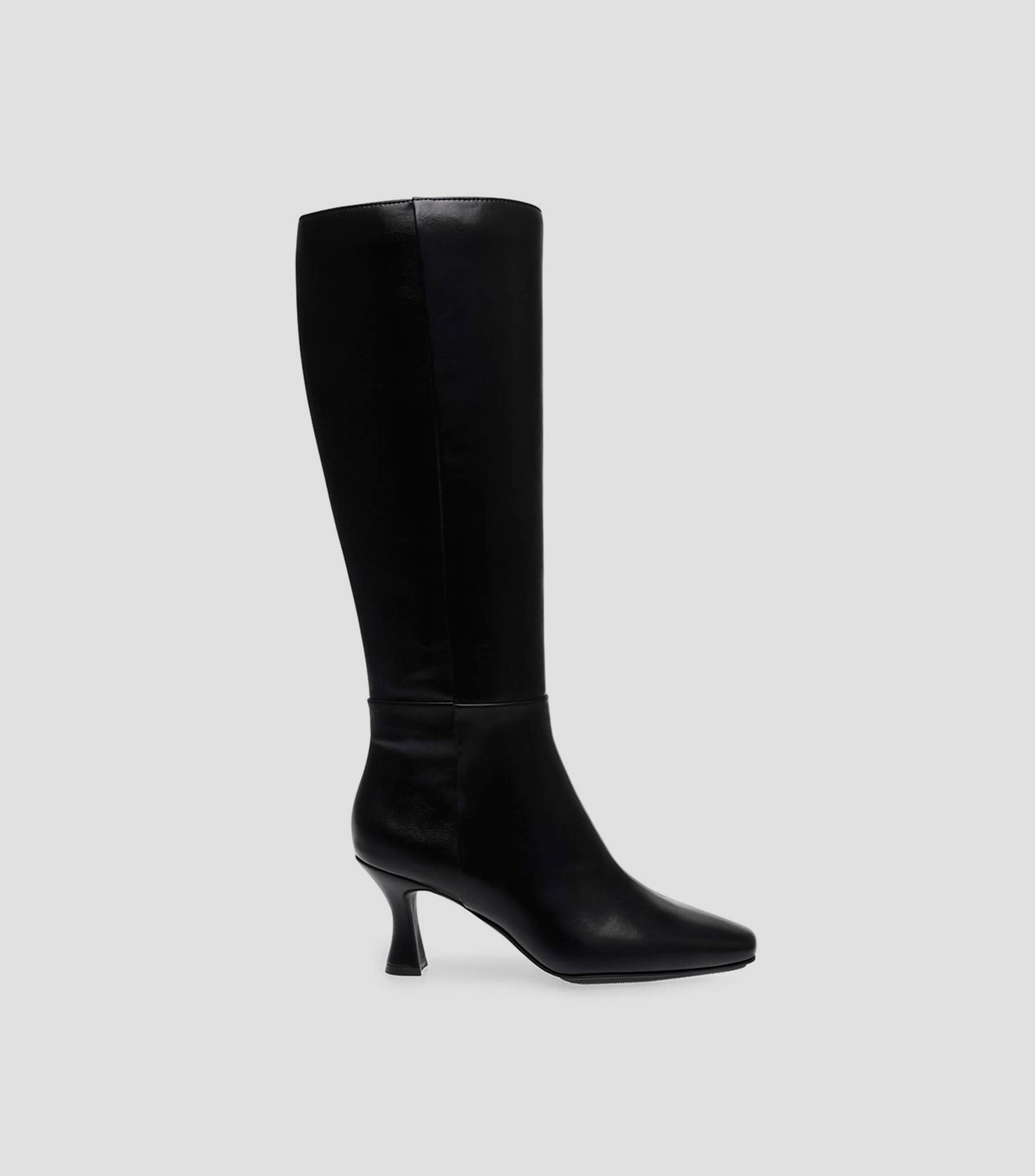 Botas Largas con Tacon Bajo Cuadrado Mujer