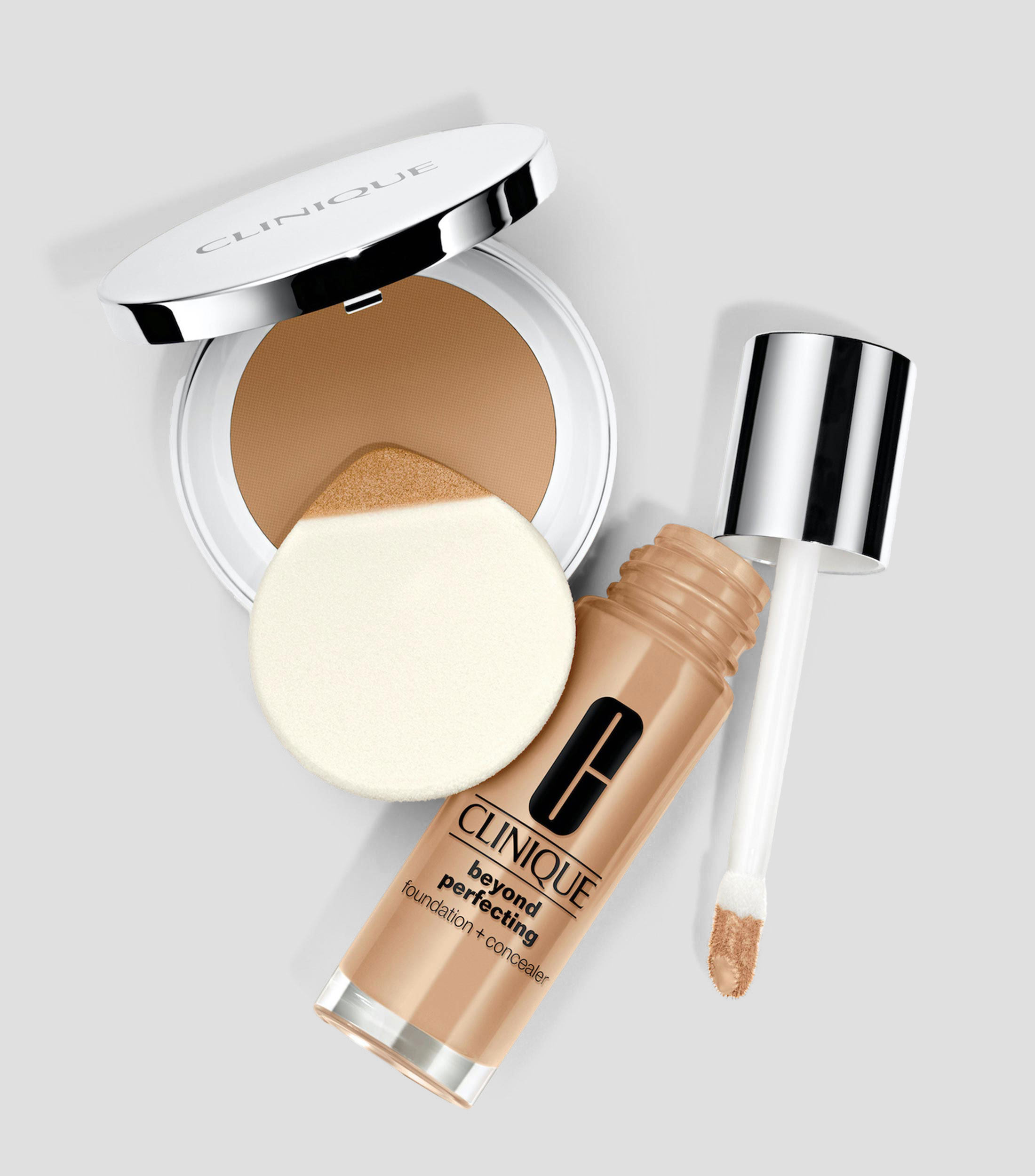 Base de Maquillaje Beyond Perfecting Powder + Corrector, 14.5 g