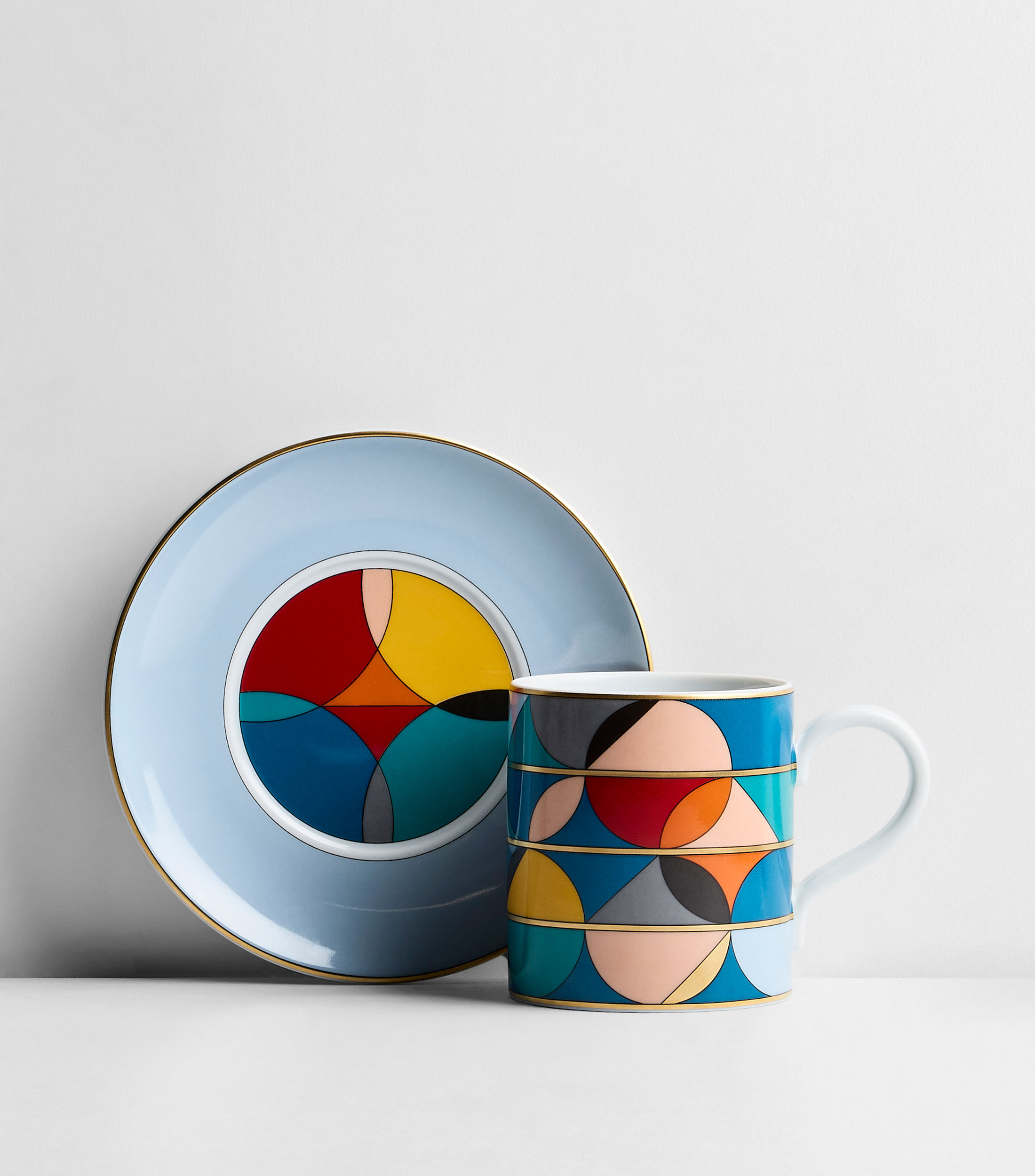 Taza para café con plato Futurisimo