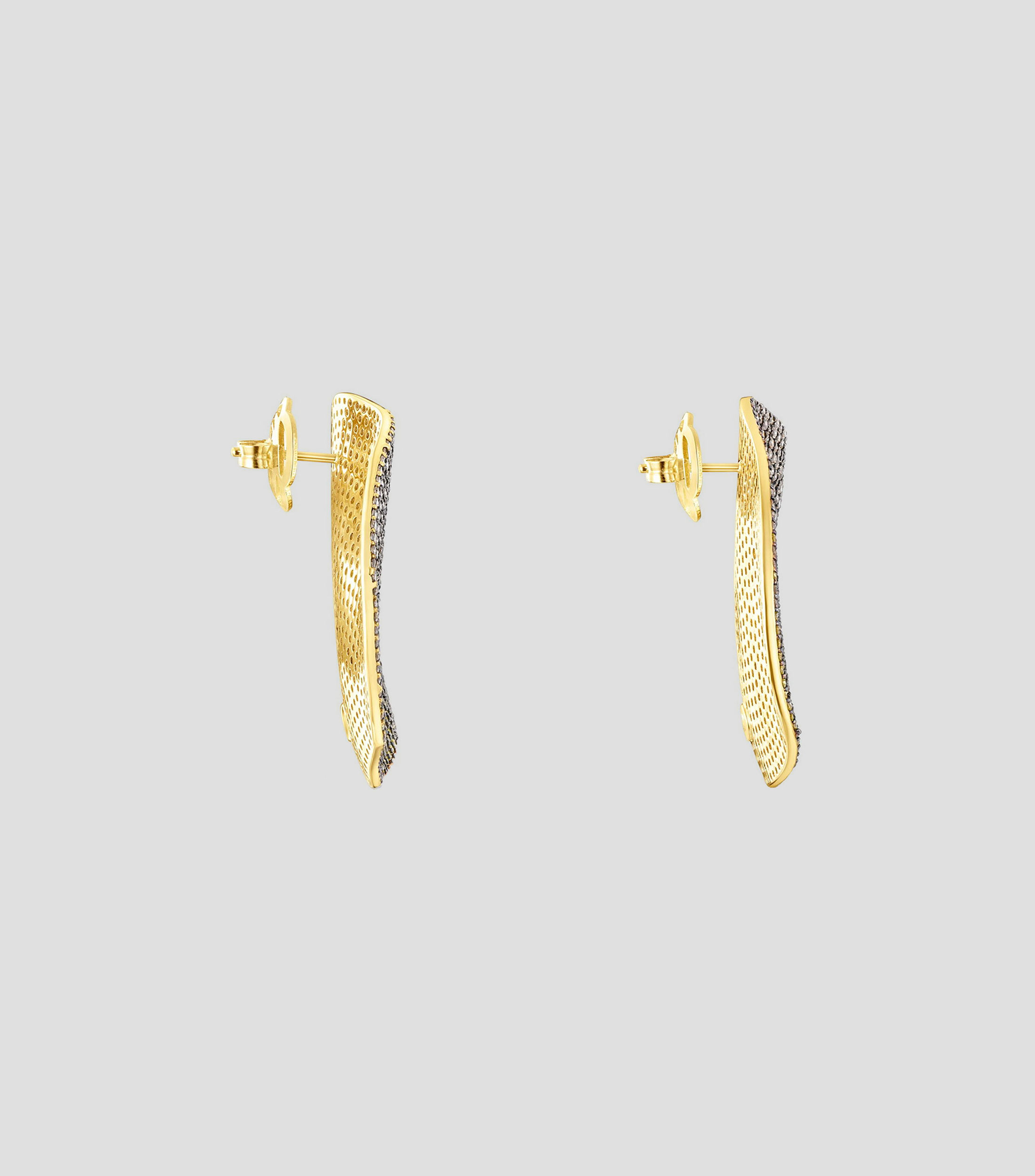 Aretes en oro amarillo 18 Kts Nenufar Mujer