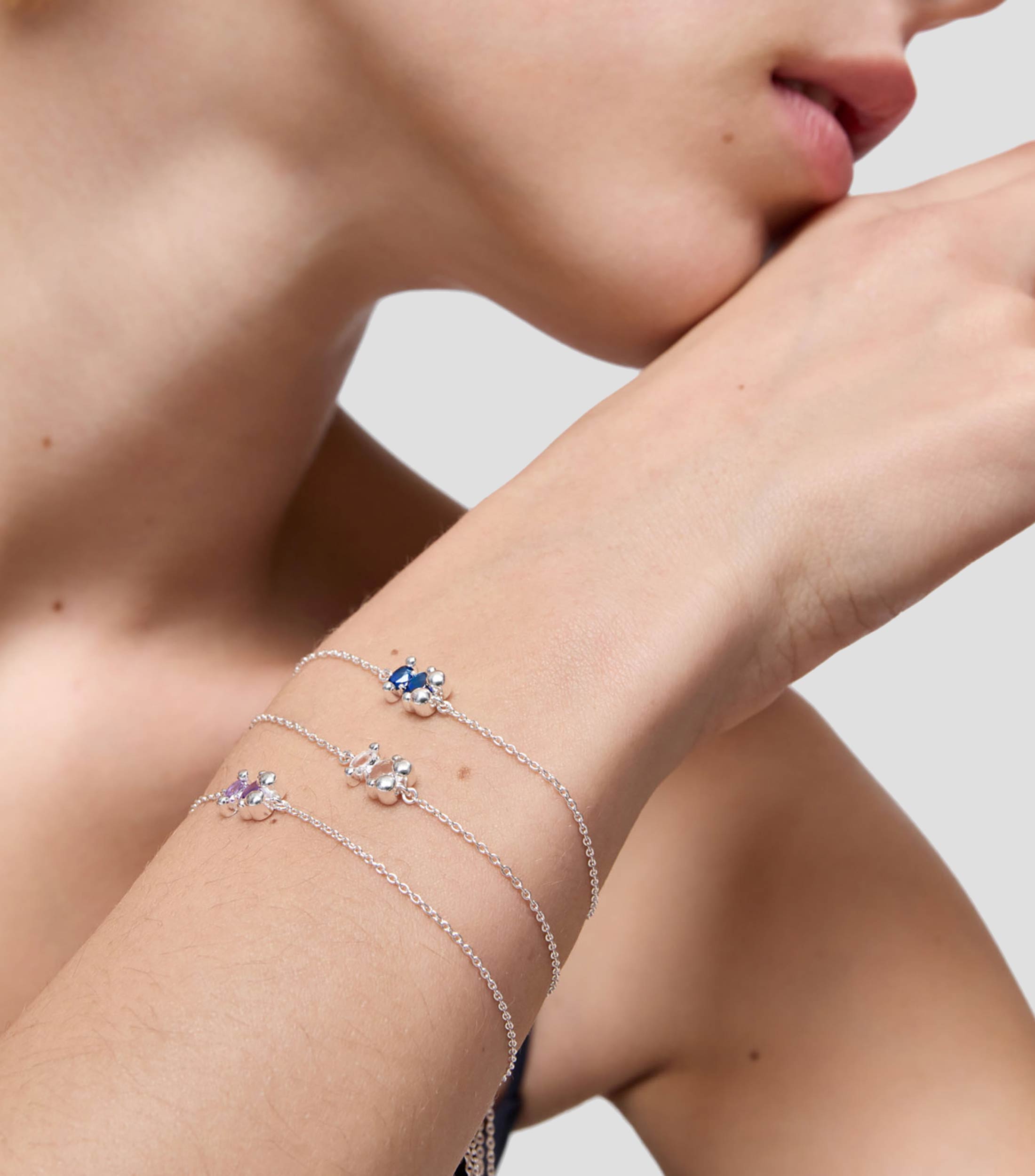 Pulsera en plata con dije de oso Mujer