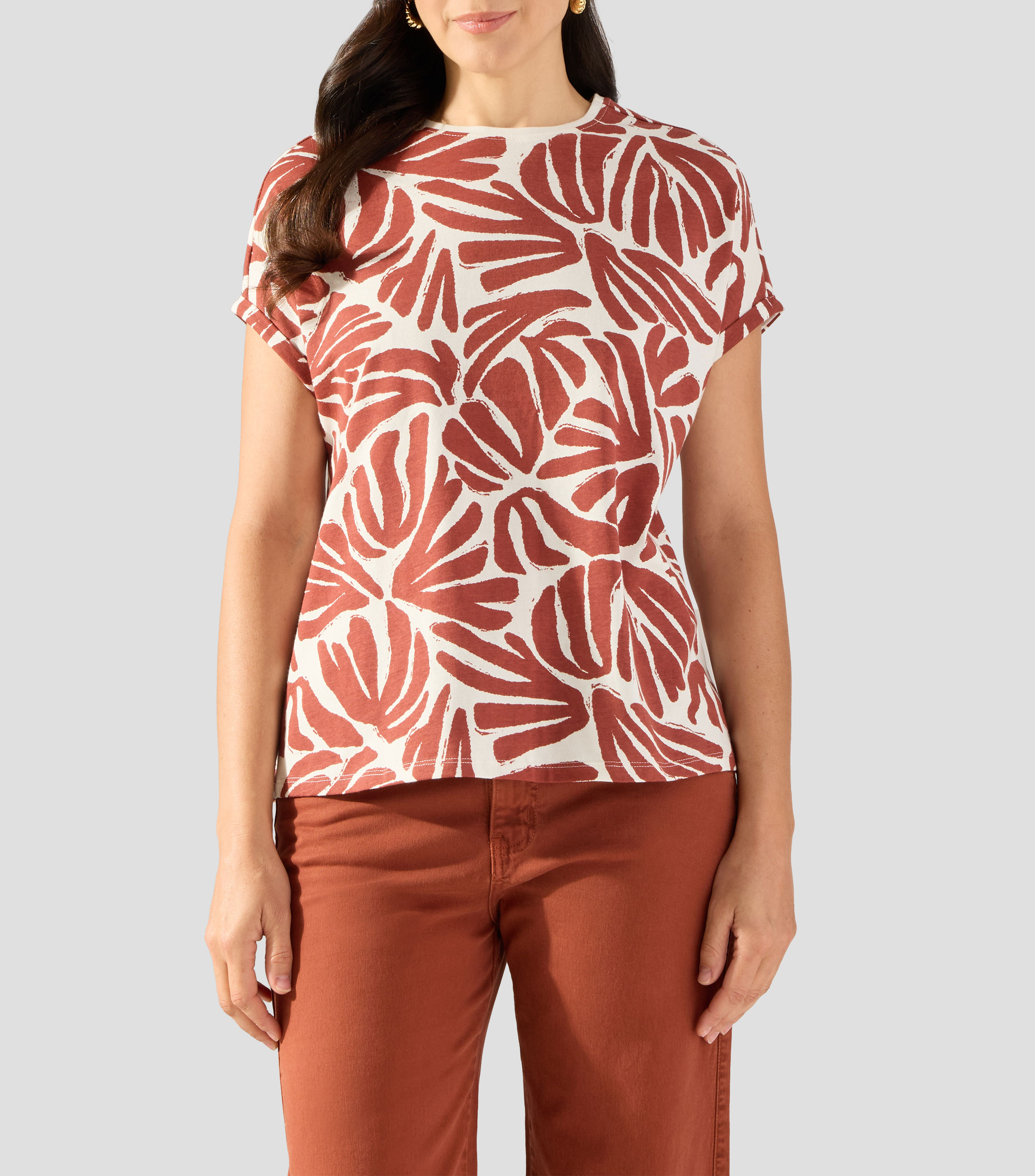 Playera de cuello redondo con manga corta estampada Mujer