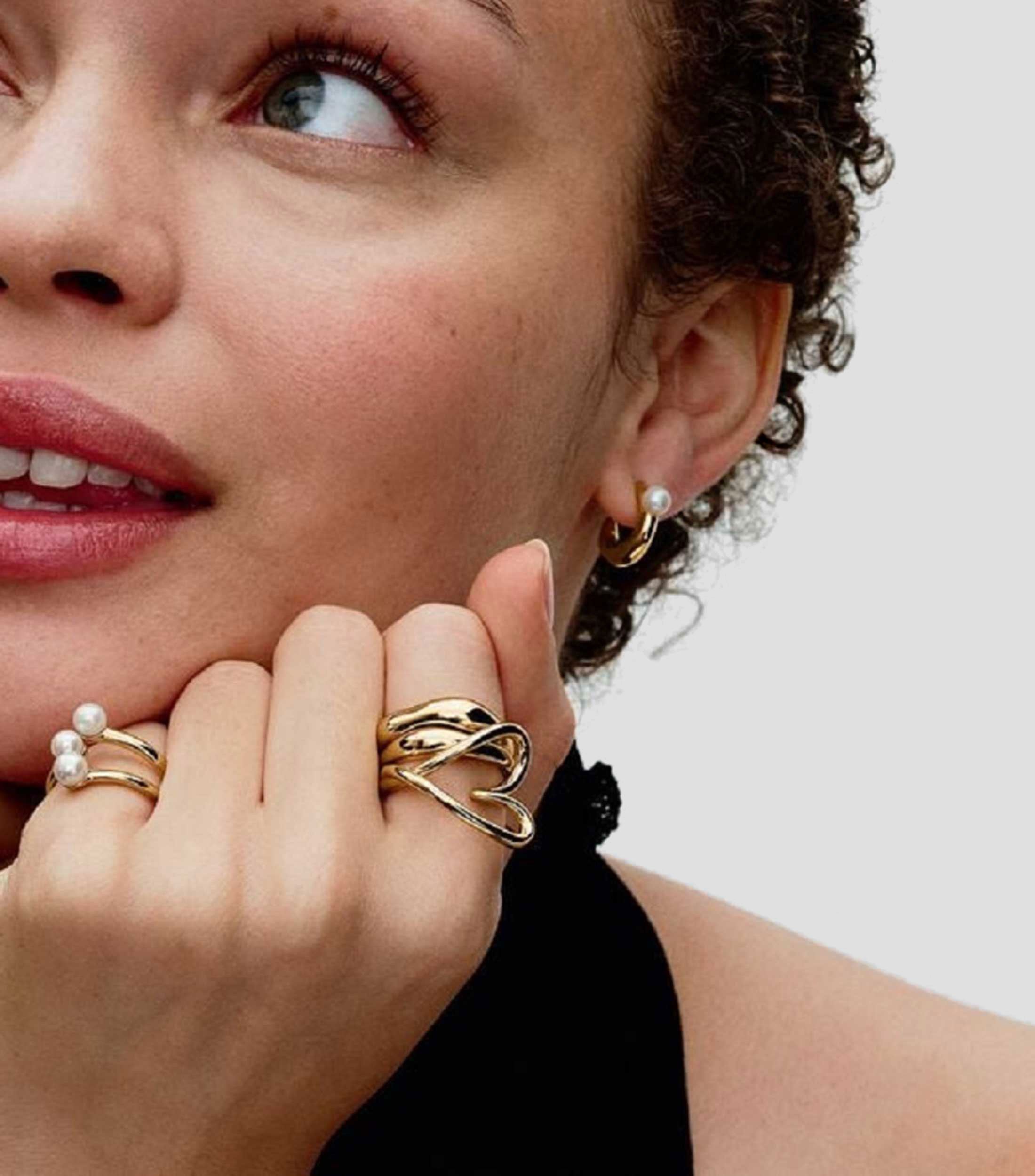 Anillo abierto con perlas Mujer
