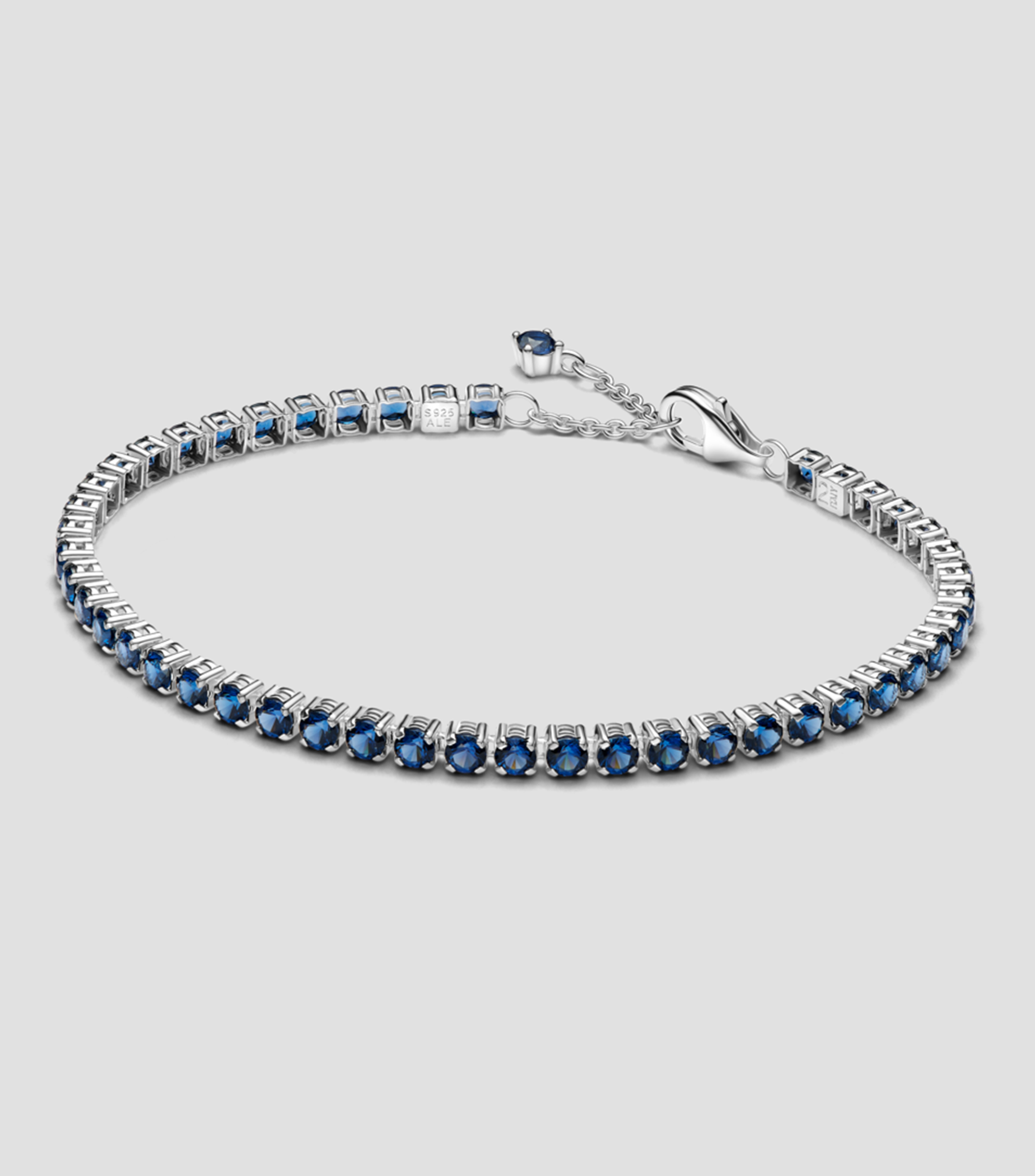 Pulsera en plata .925 con cristales Pandora Timeless Mujer