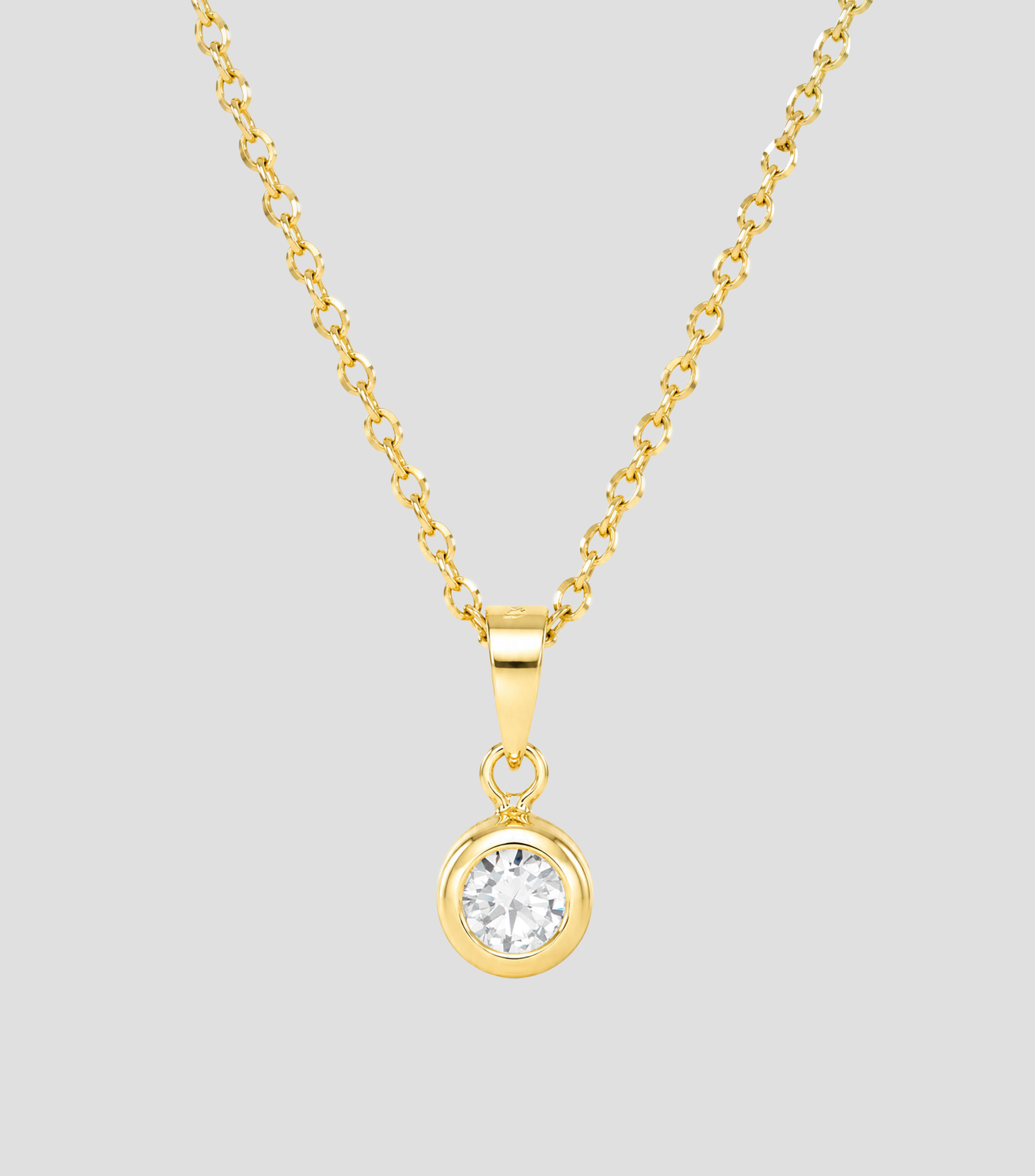 Dije con cadena en Oro de 14 Kilates con Brillante Mujer