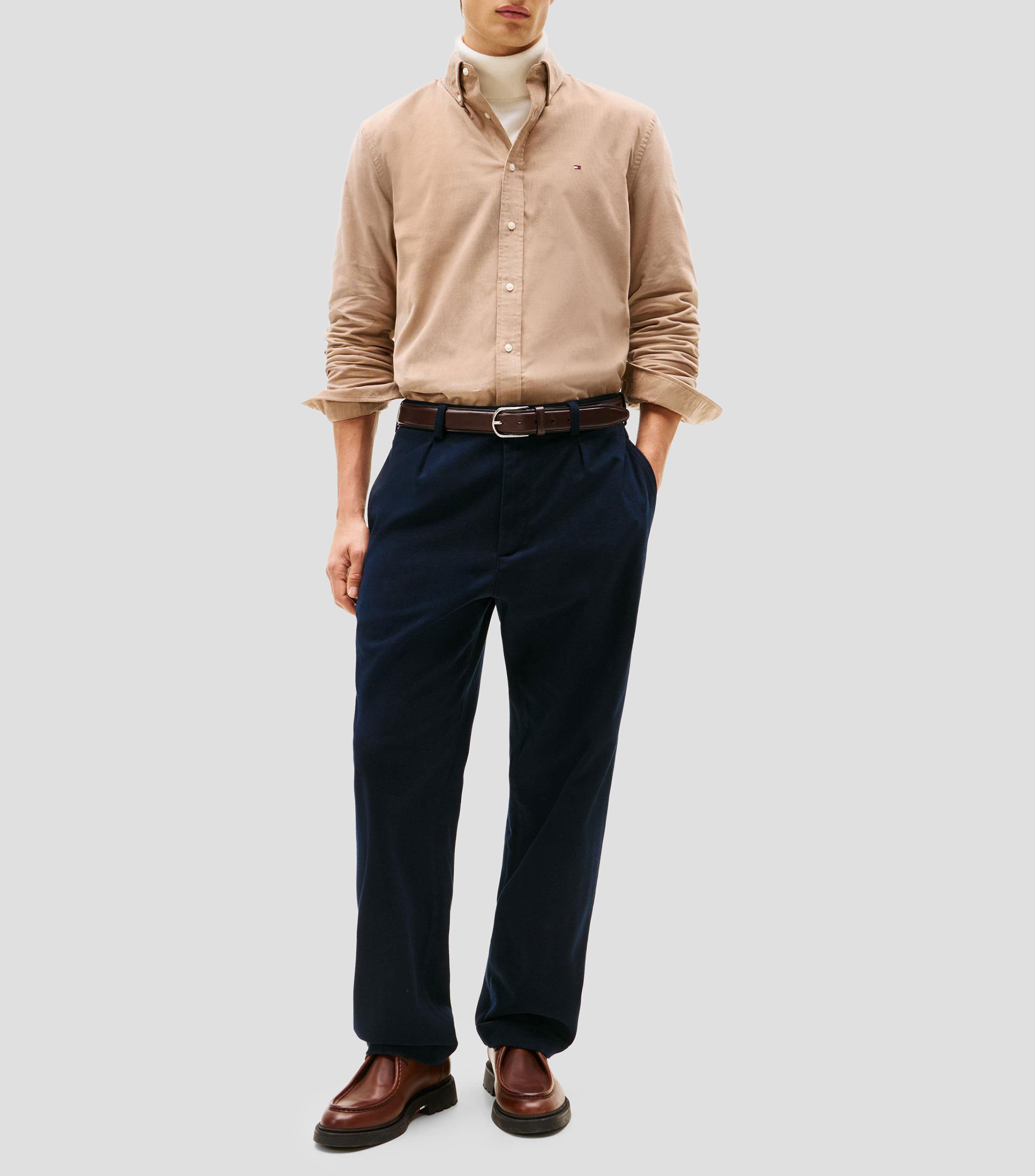 Camisa sólida manga larga Hombre