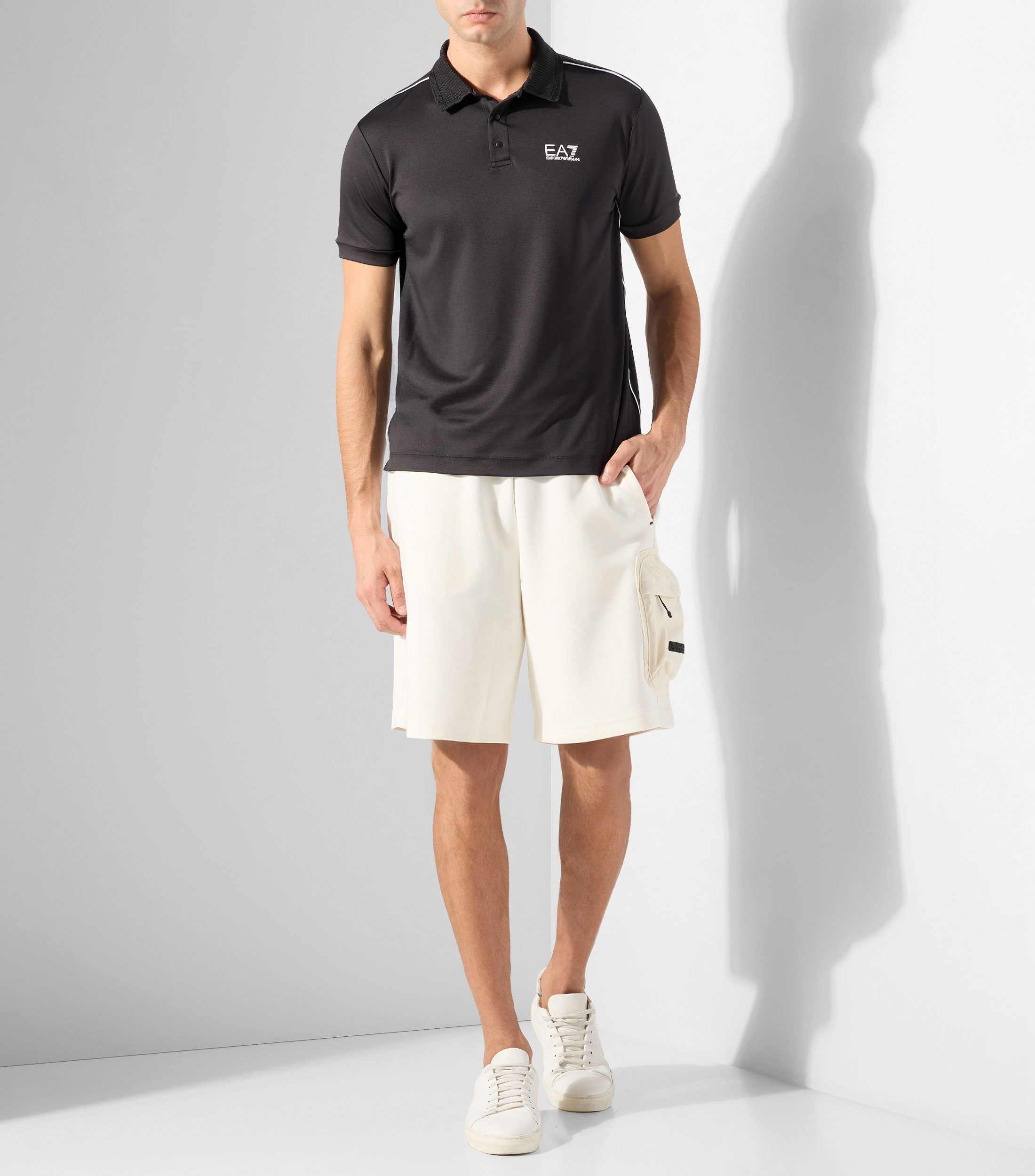 Playera tipo polo manga corta lisa Hombre