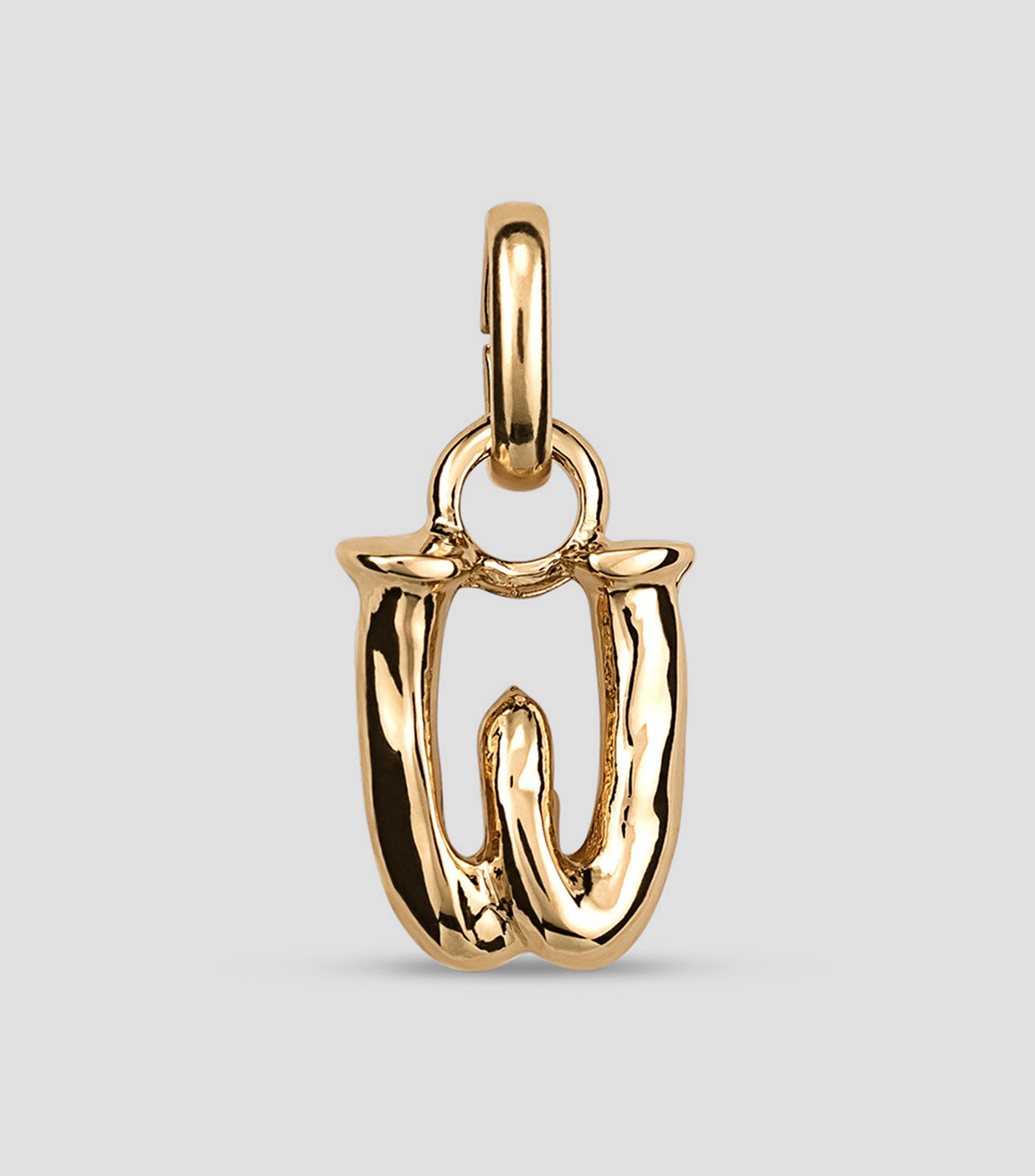 Charm letra W con argolla Mujer