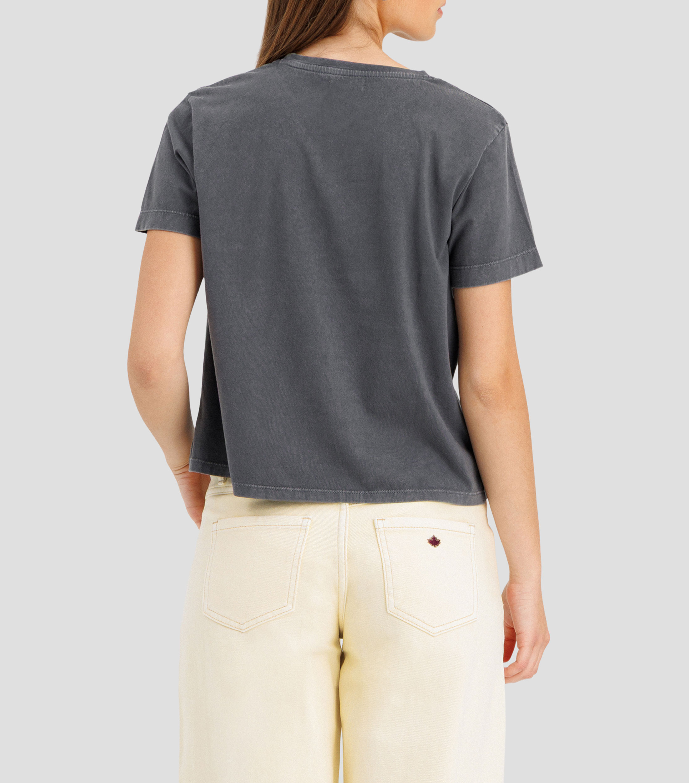 Playera cuello redondo manga corta fantasía Mujer