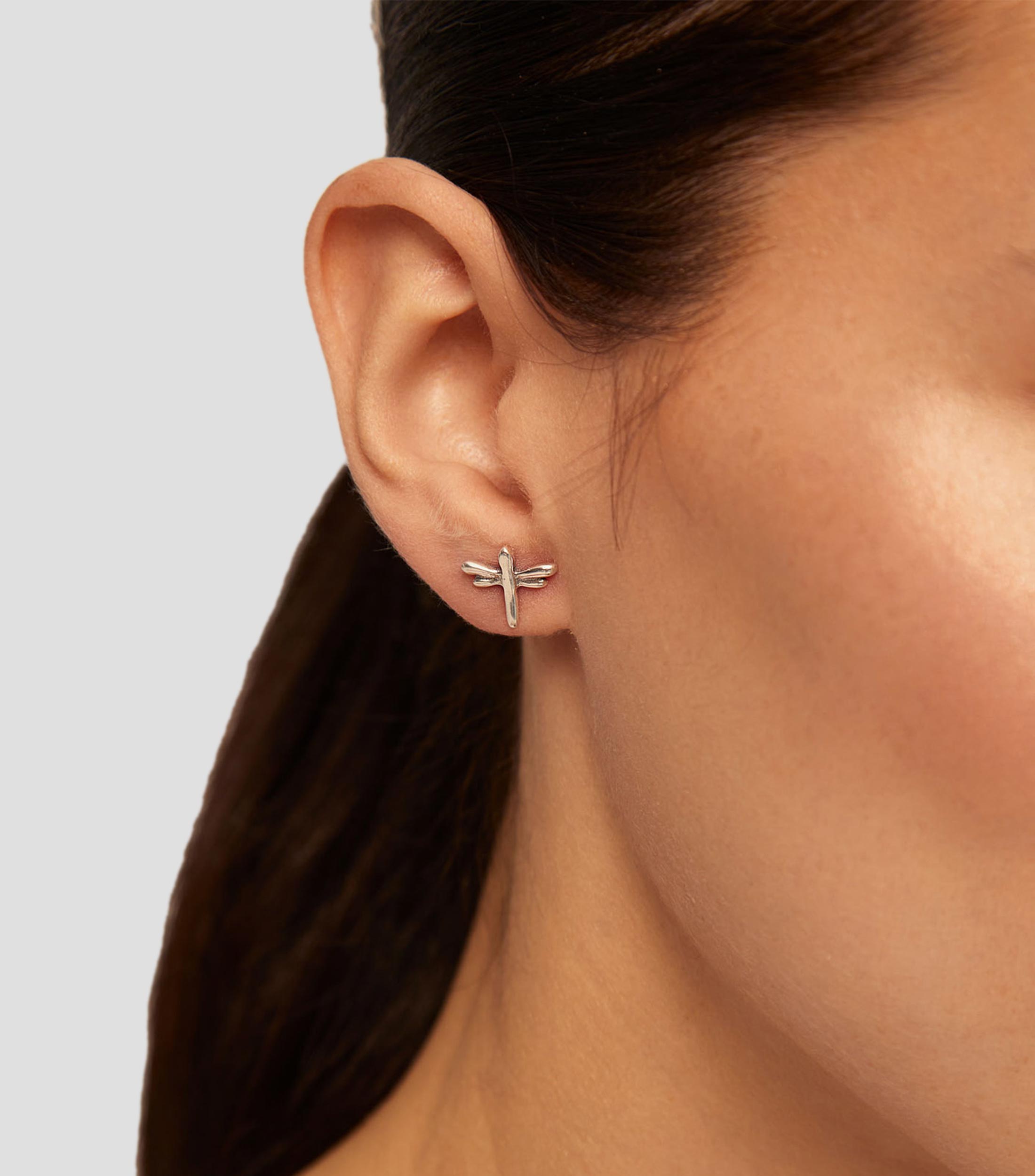 Arete en forma de libelula Mujer