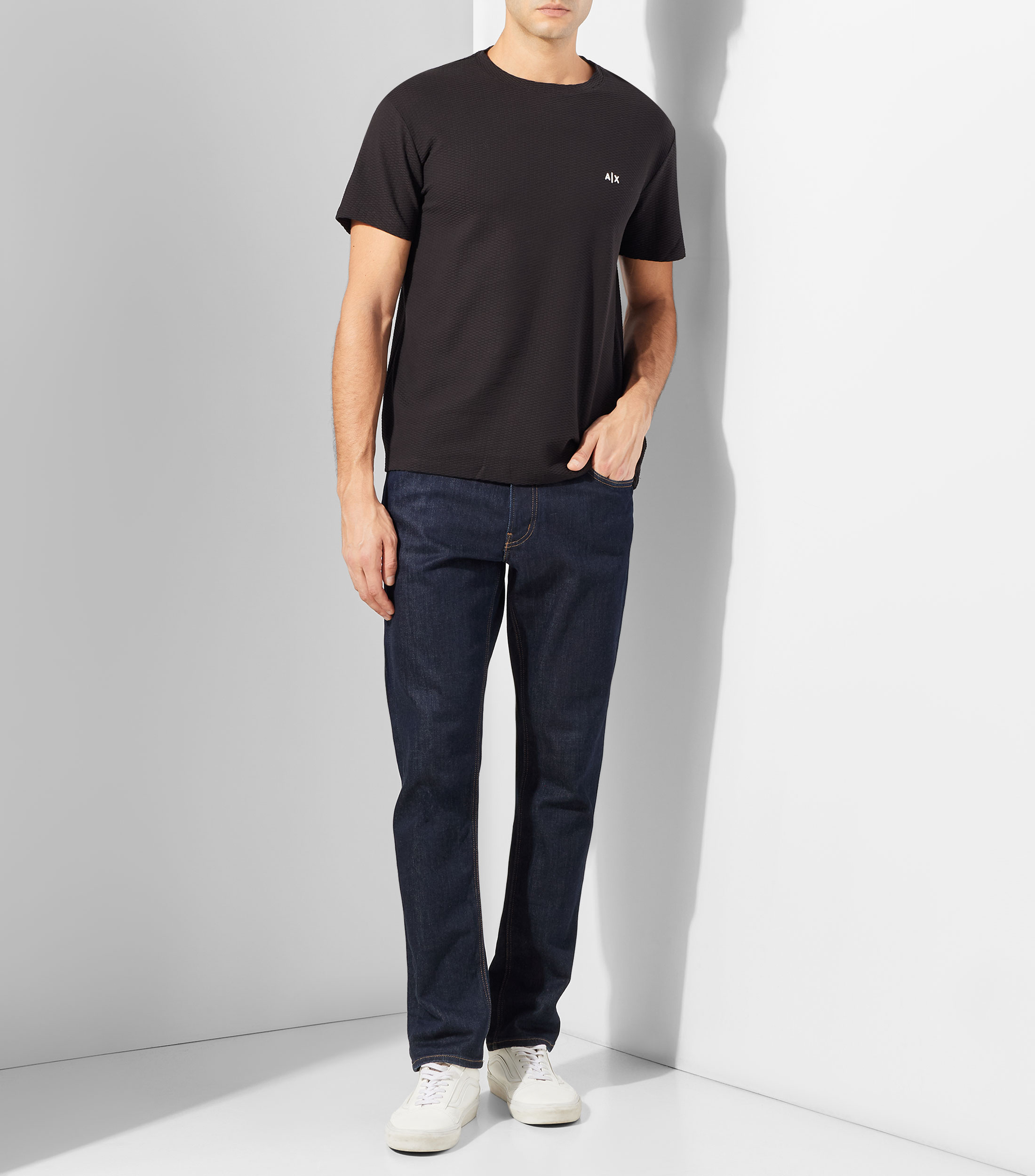 Playera cuello redondo manga corta microdiseño Hombre