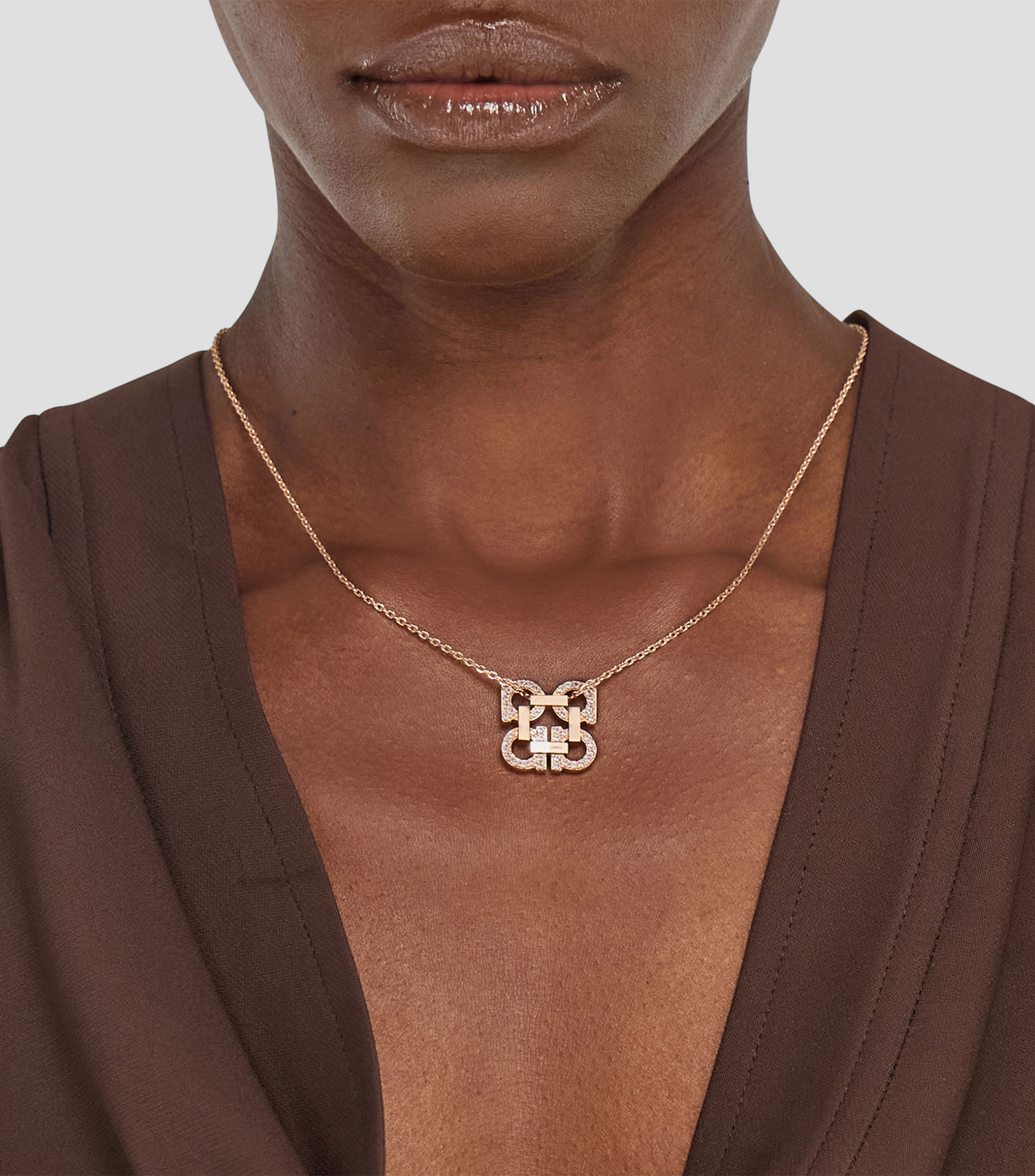 Collar con colgante Four Gancini con cristales Mujer