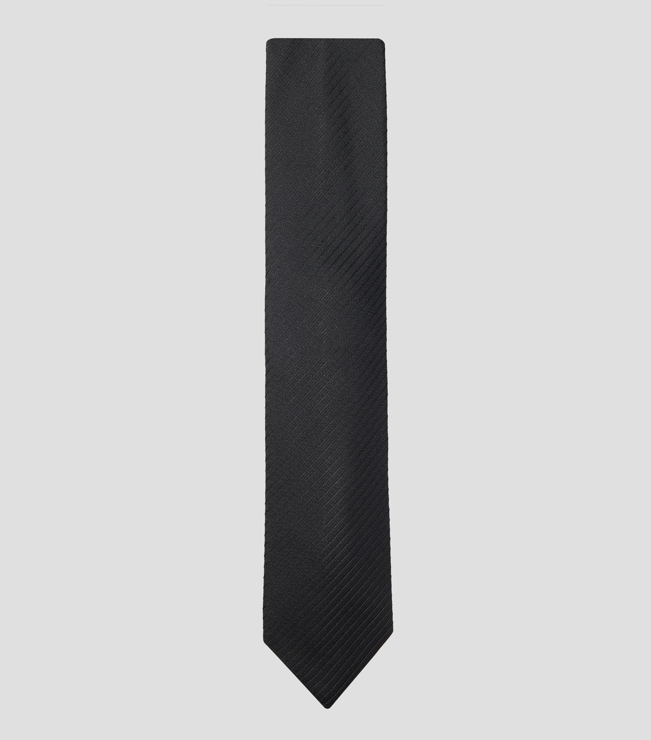 Corbata ancha en seda con rayas
