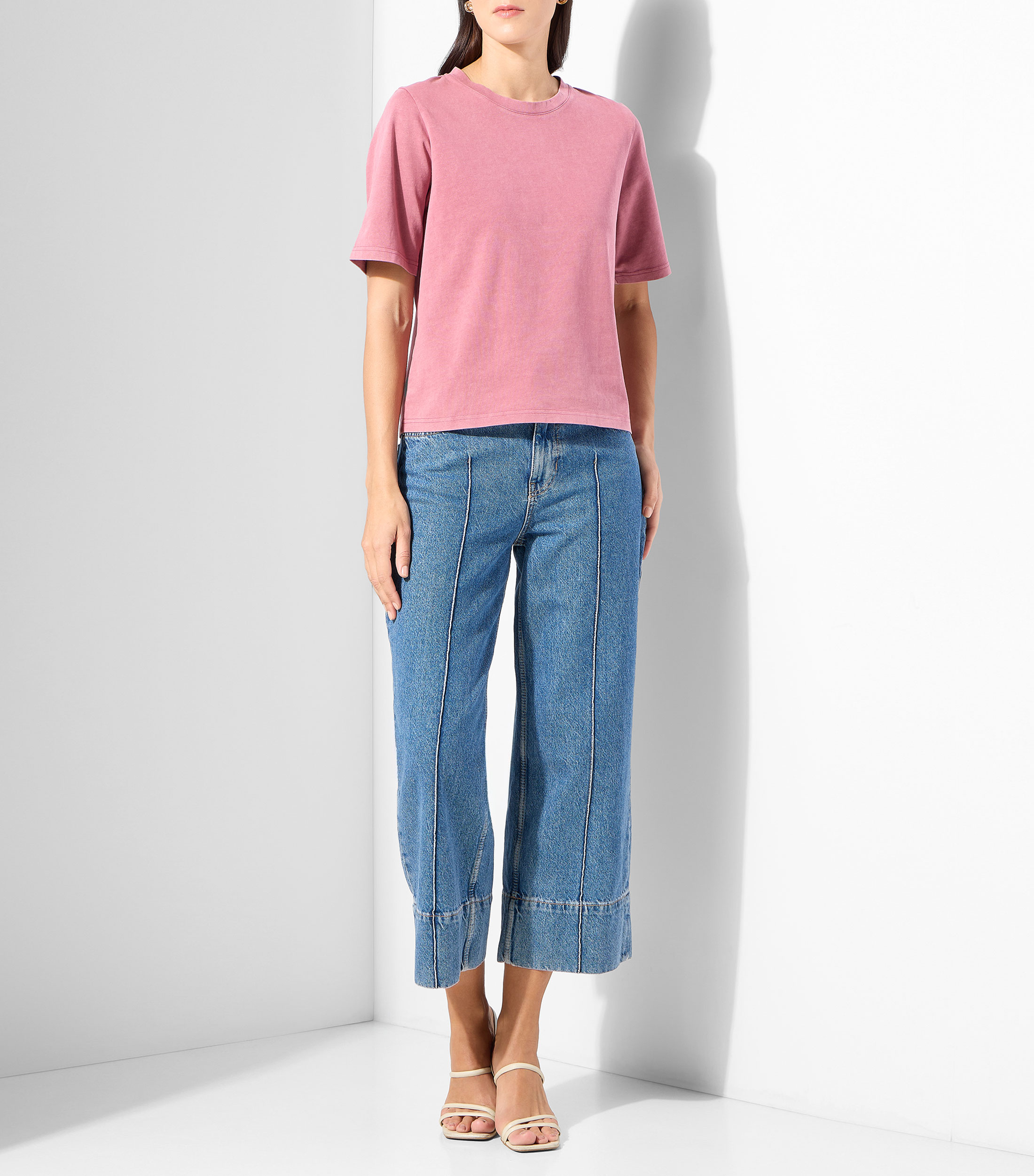 Playera cuello redondo manga corta lisa Mujer