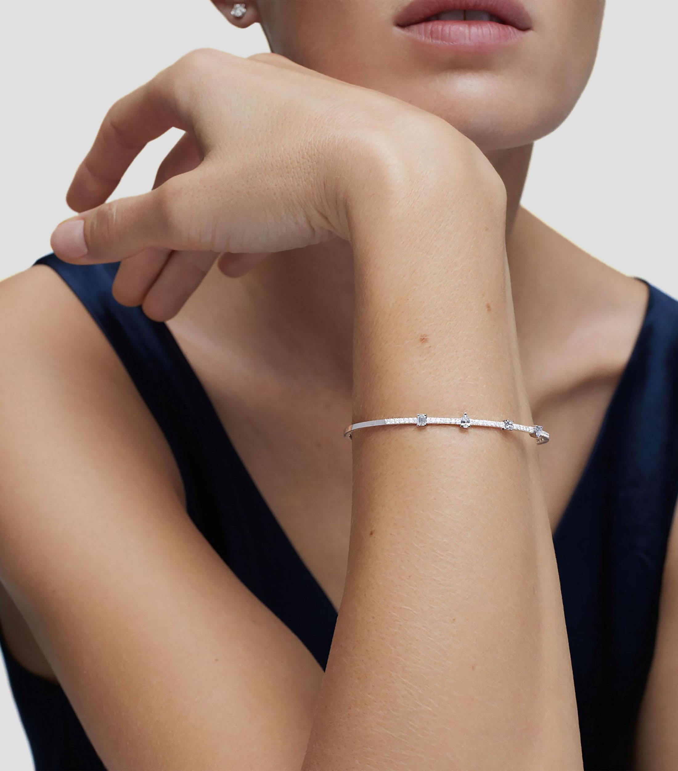 Pulsera en oro blanco 18 kilates con diamantes Mujer