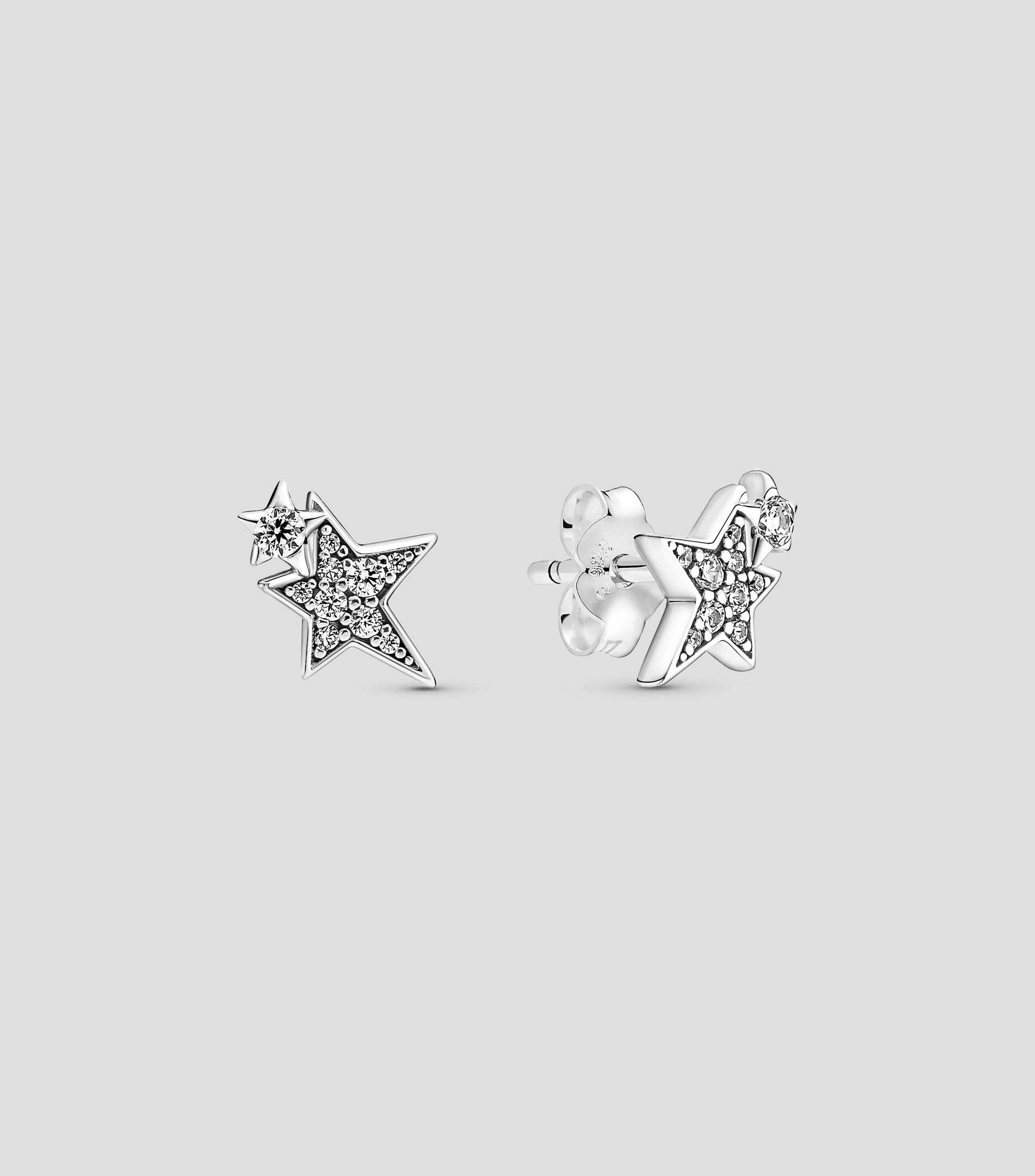 Aretes en plata en forma de estrellas asimétricas resplandecientes Mujer