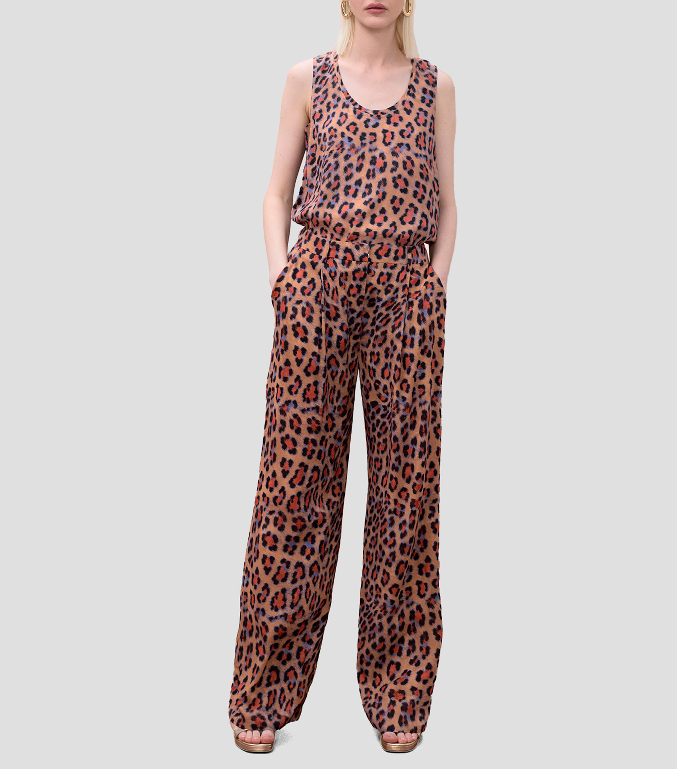 Blusa animalprint sin mangas Mujer