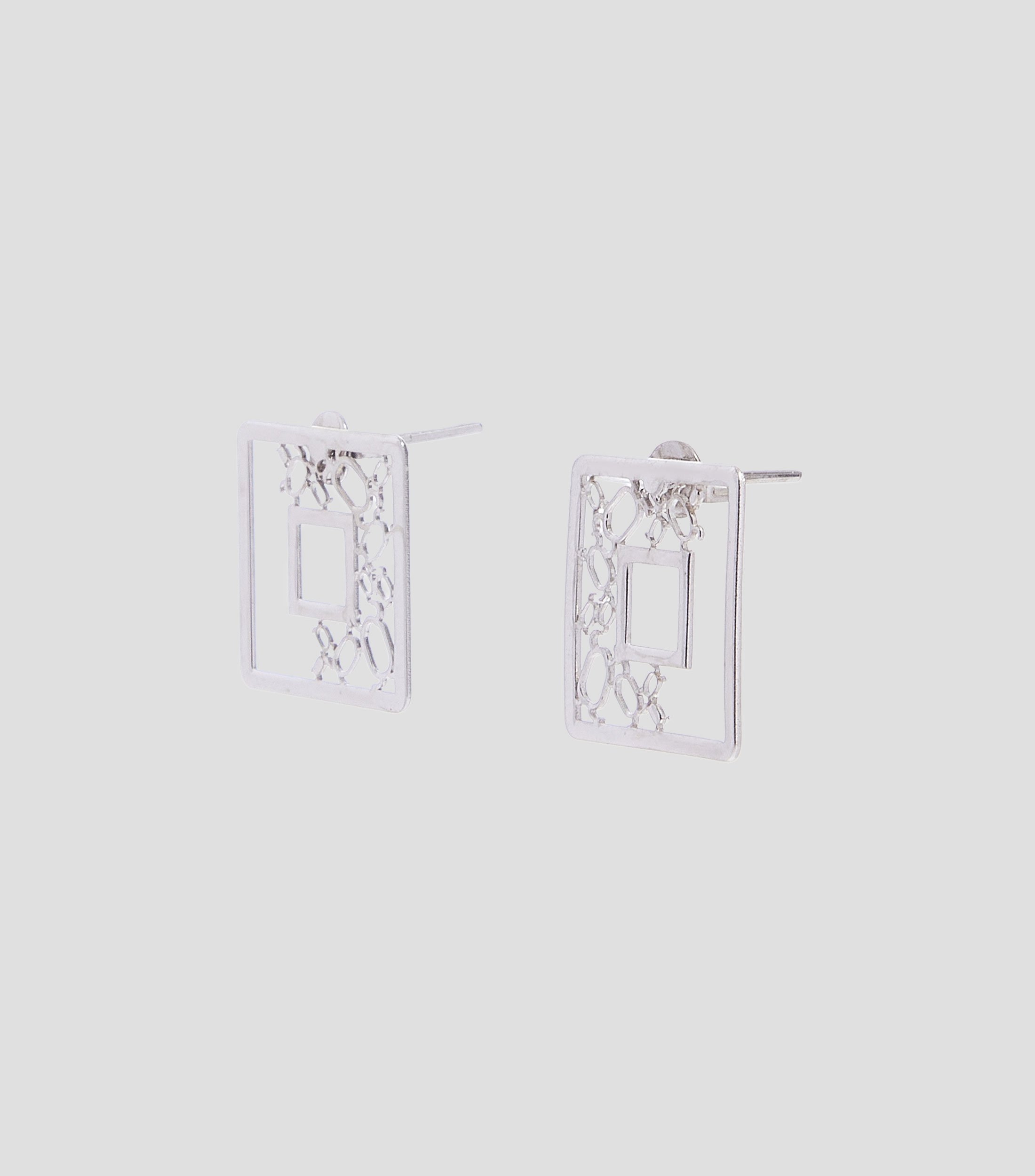 Aretes Amor Creciente Cuadro Chico en plata .925 Mujer