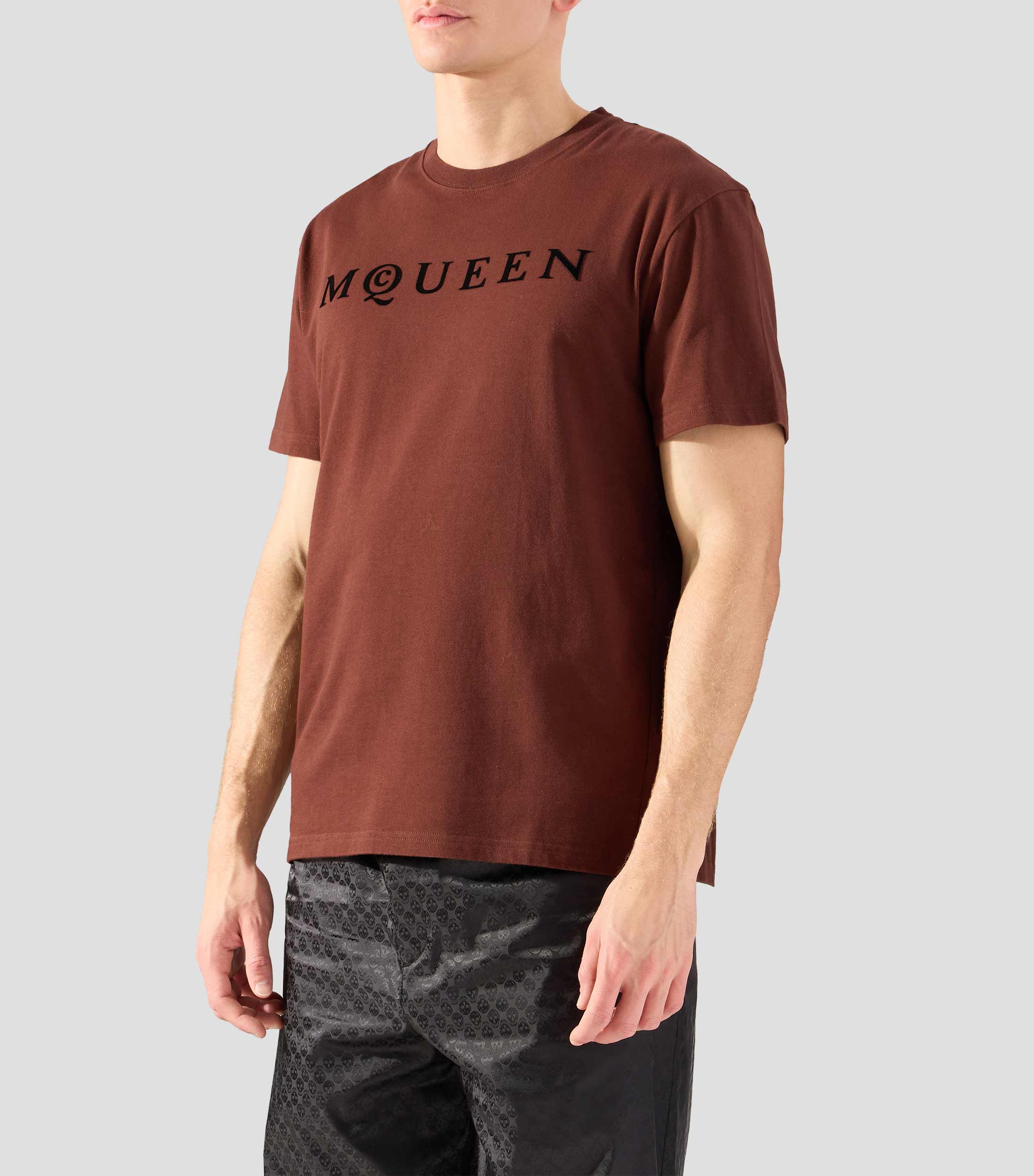 Playera de cuello redondo con manga corta estampada Hombre