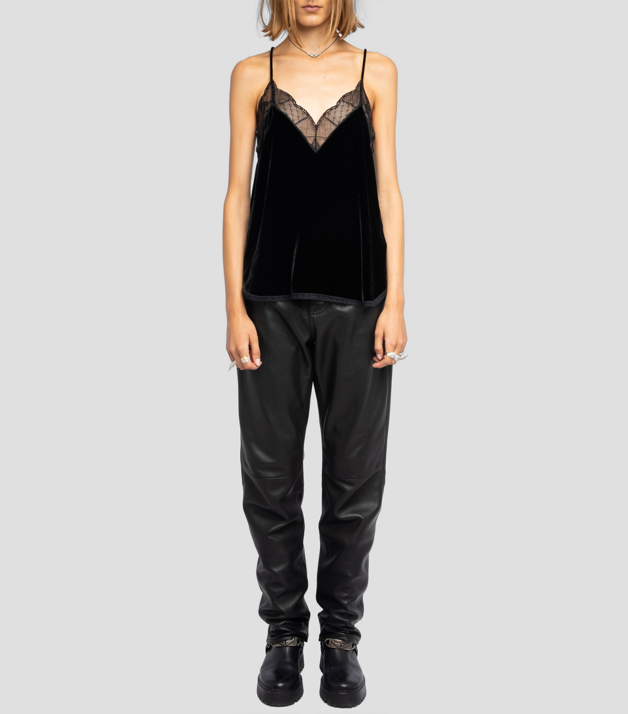 Blusa lisa sin mangas Mujer
