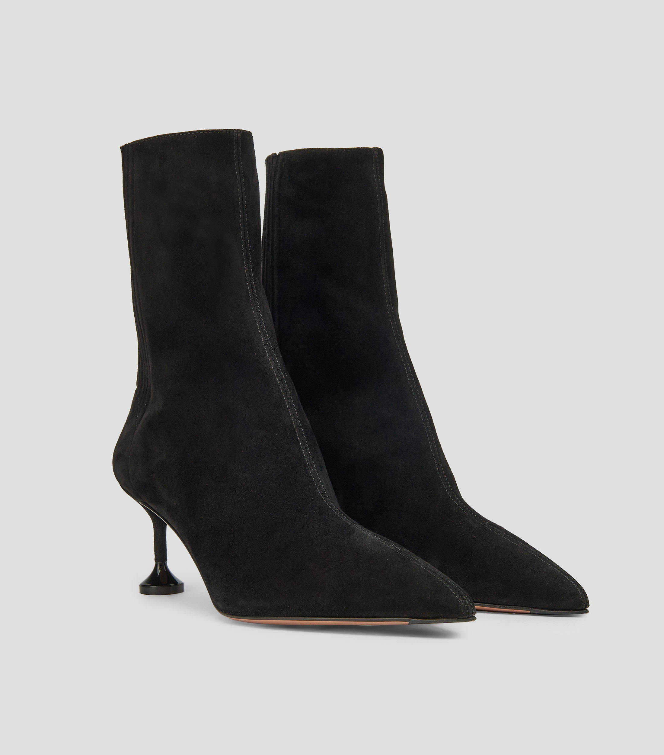 Botas cortas en piel con tacón medio redondo Mujer