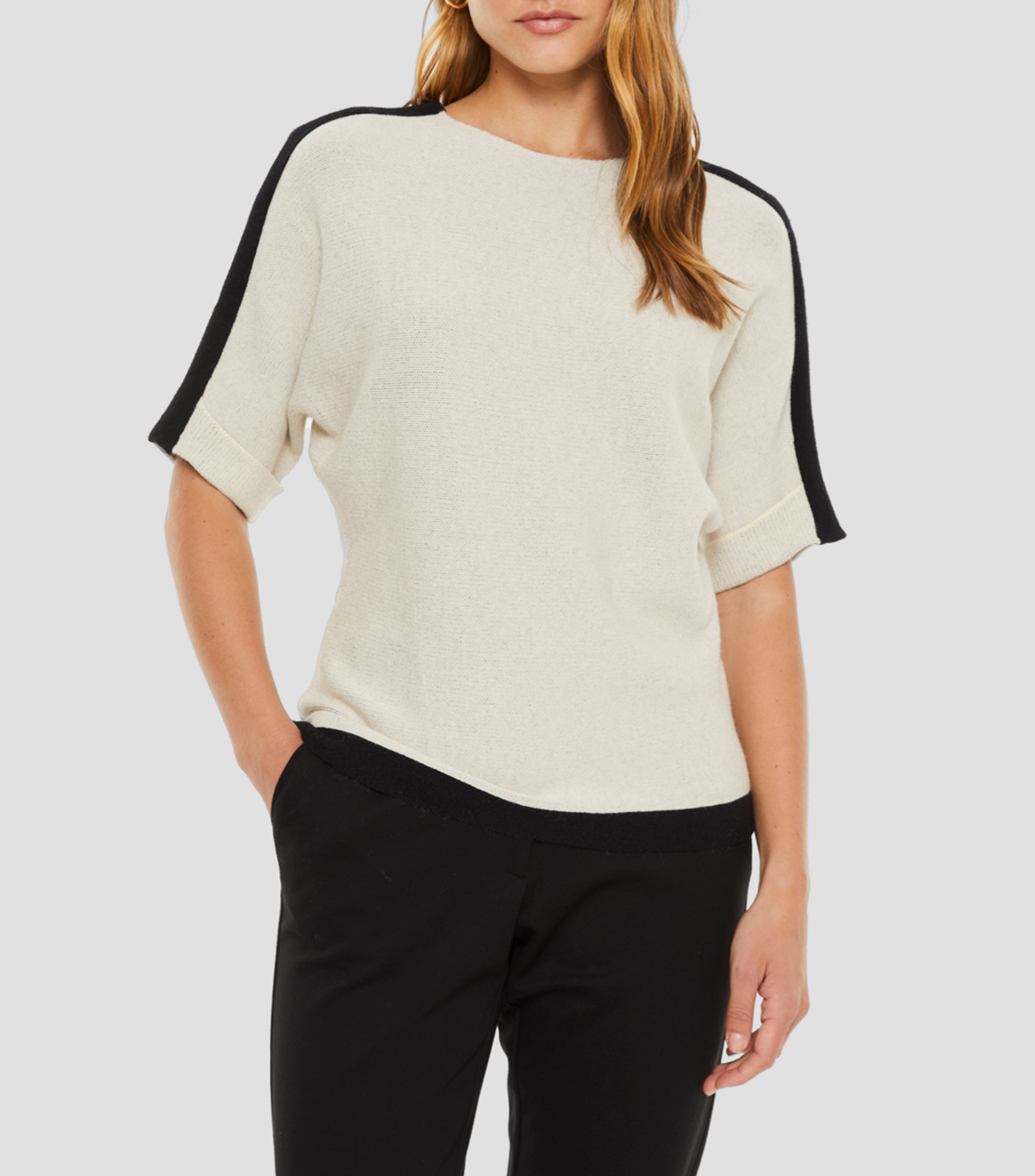 Suéter cuello redondo Mujer