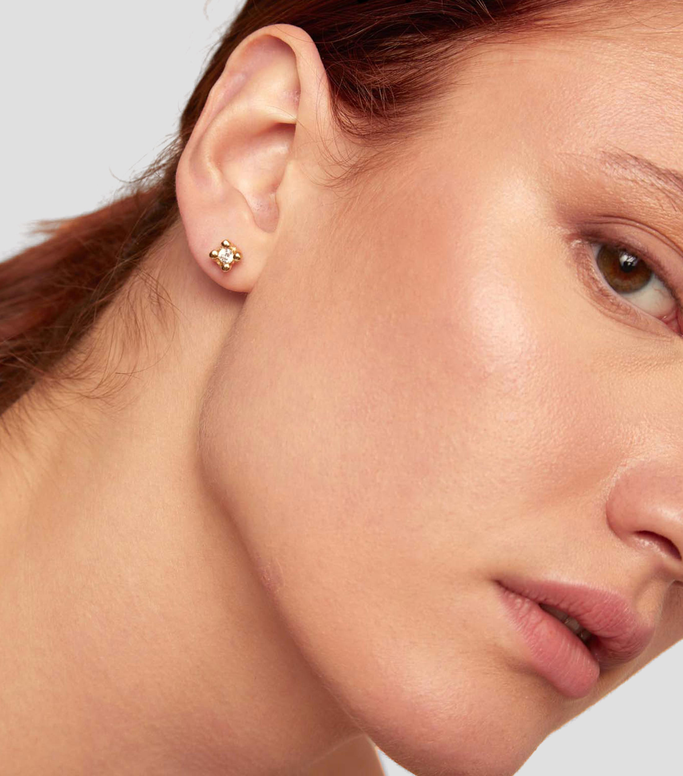 Aretes con circonita Cosmos Mujer