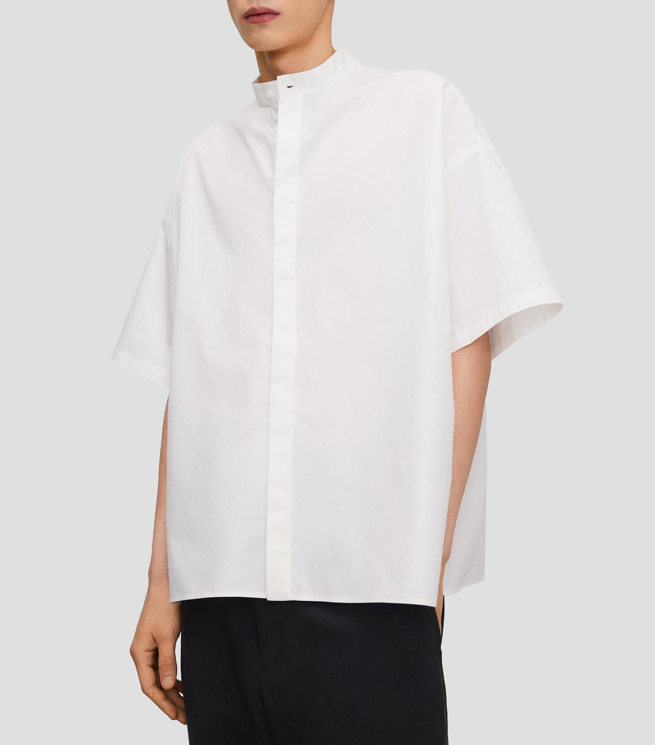 Camisa lisa de cuello mao y manga corta Hombre