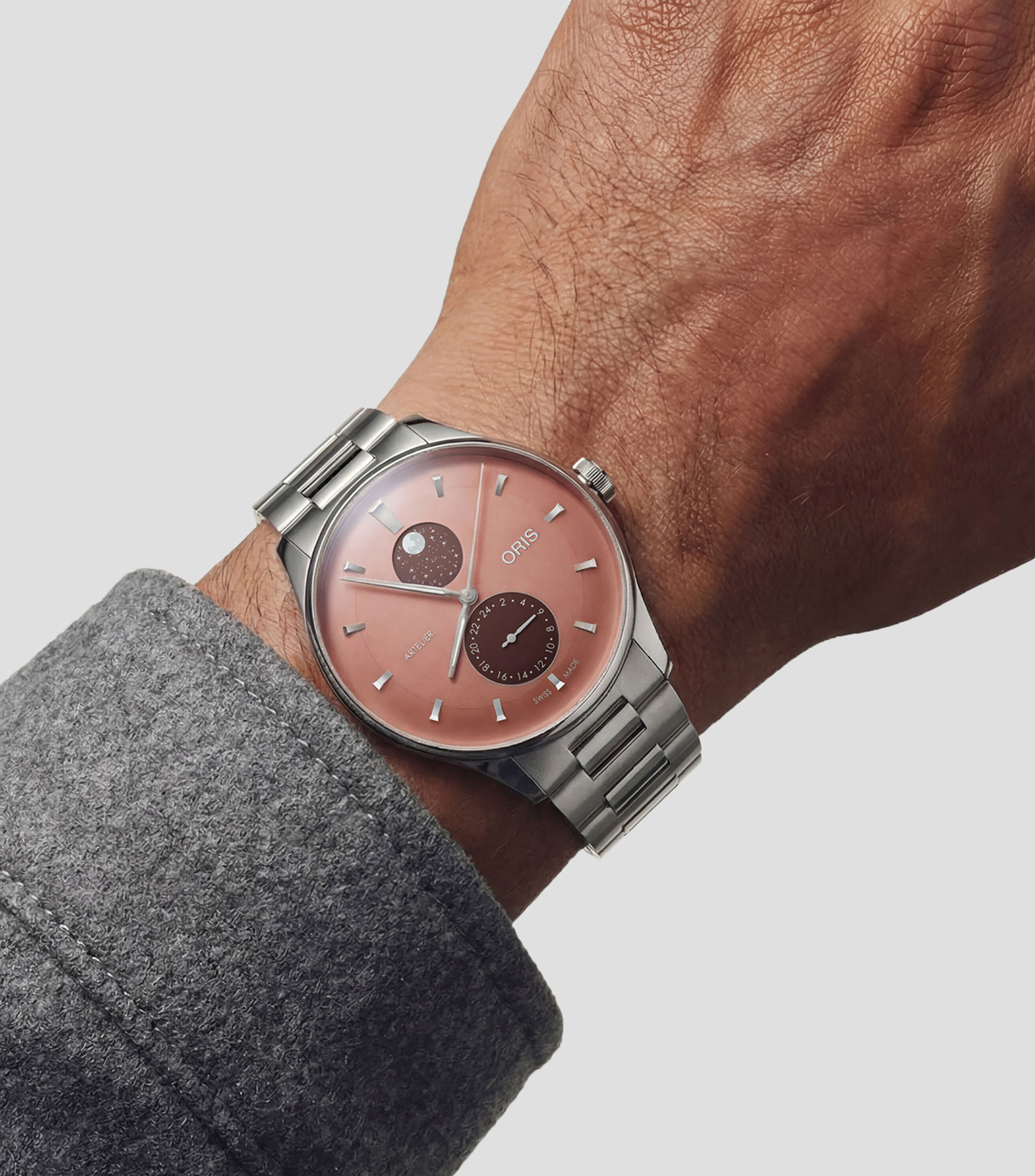 Reloj para hombre Artelier Complication casual plateado.