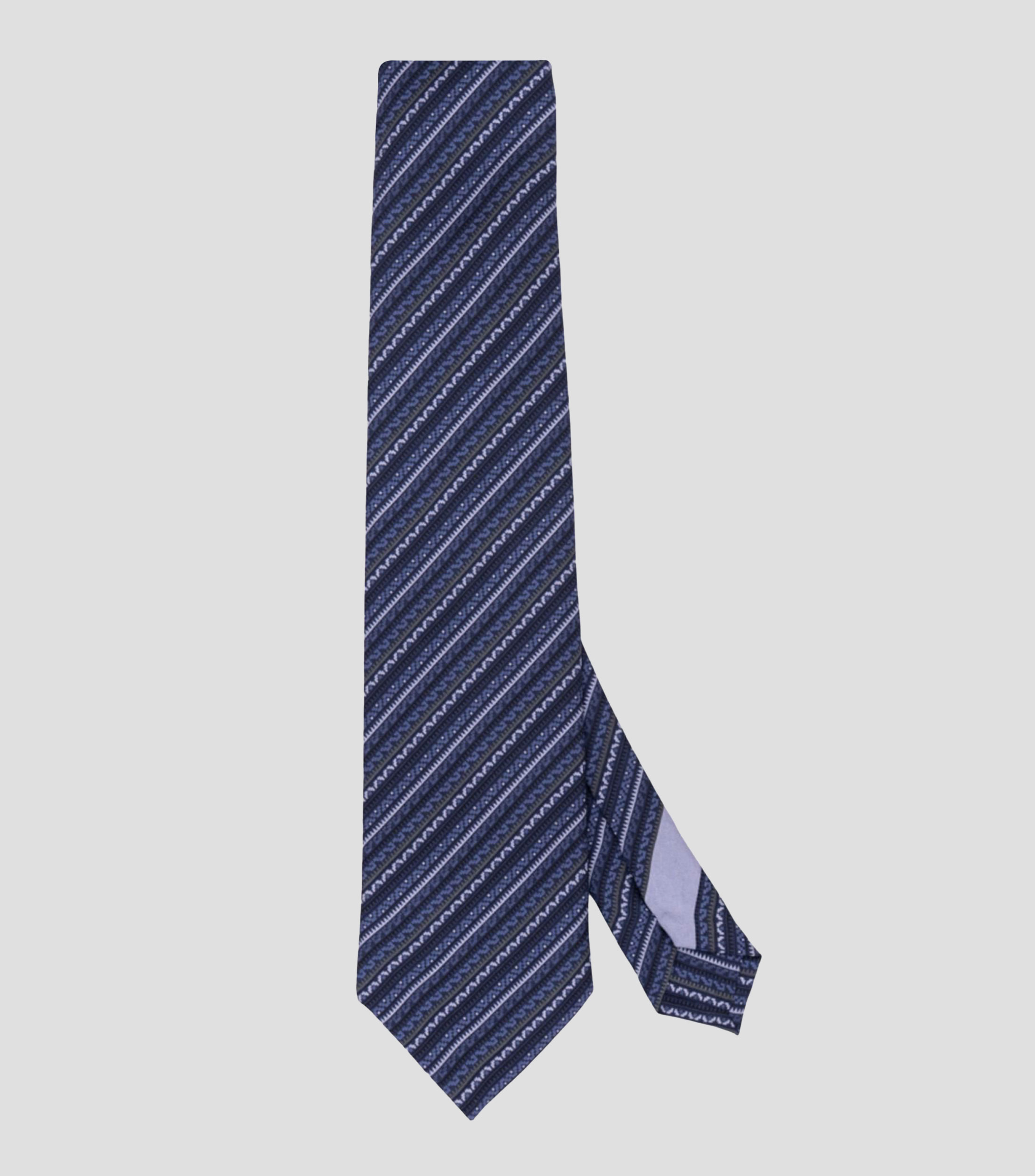 Corbata ancha de seda azul con grecas prehispánicas