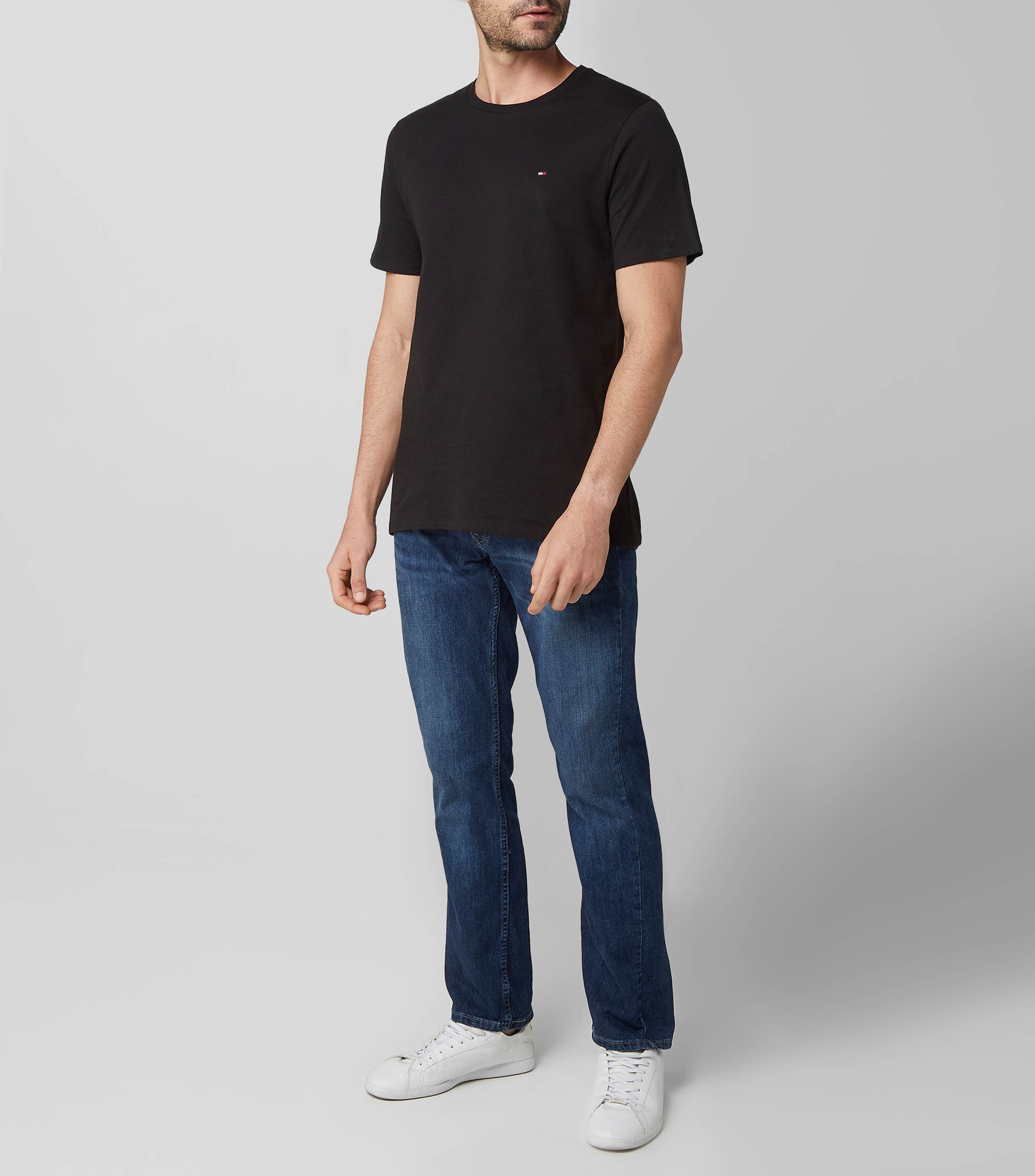 Playera cuello redondo con manga corta Hombre