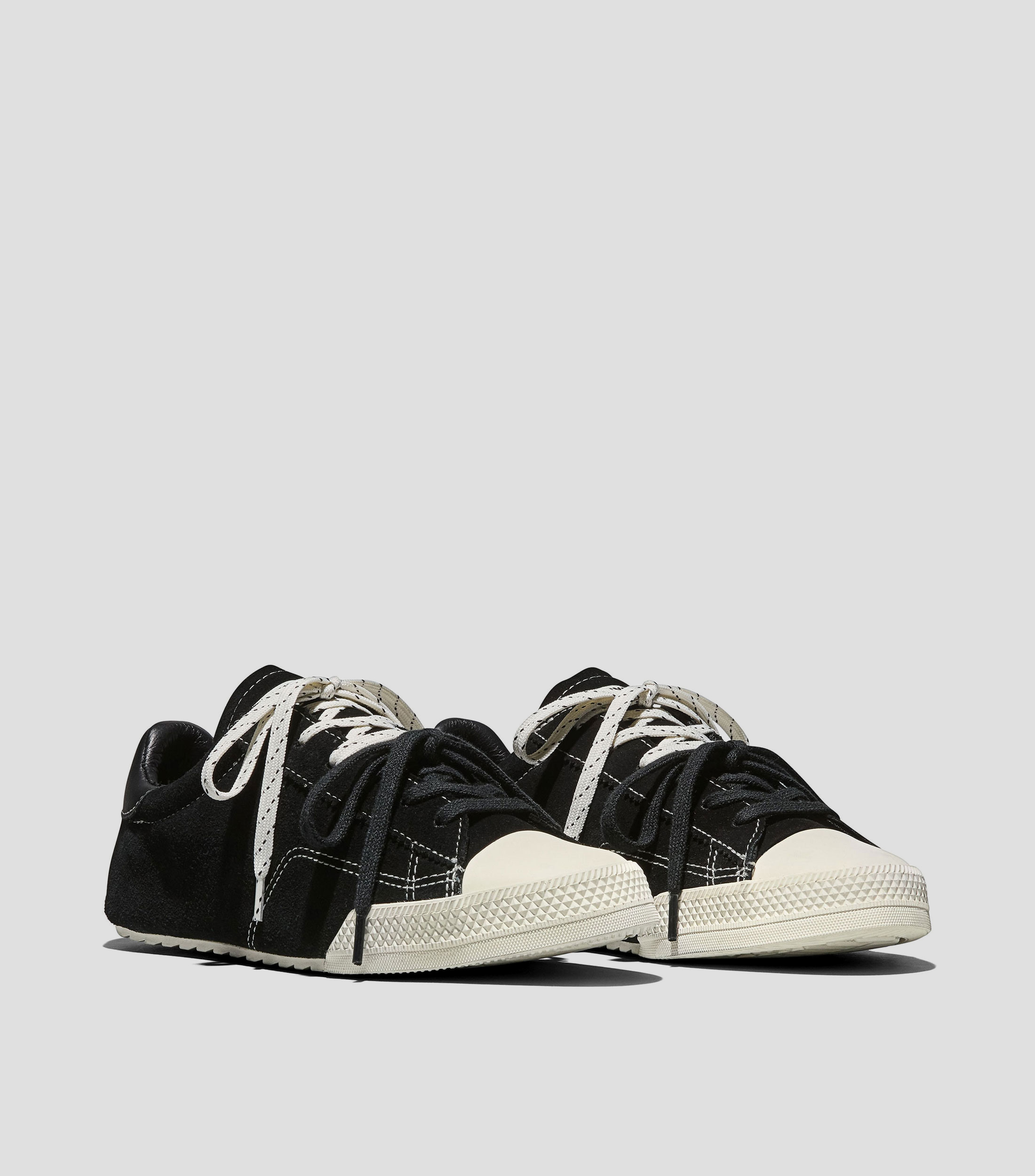 Tenis Casuales negros Mujer