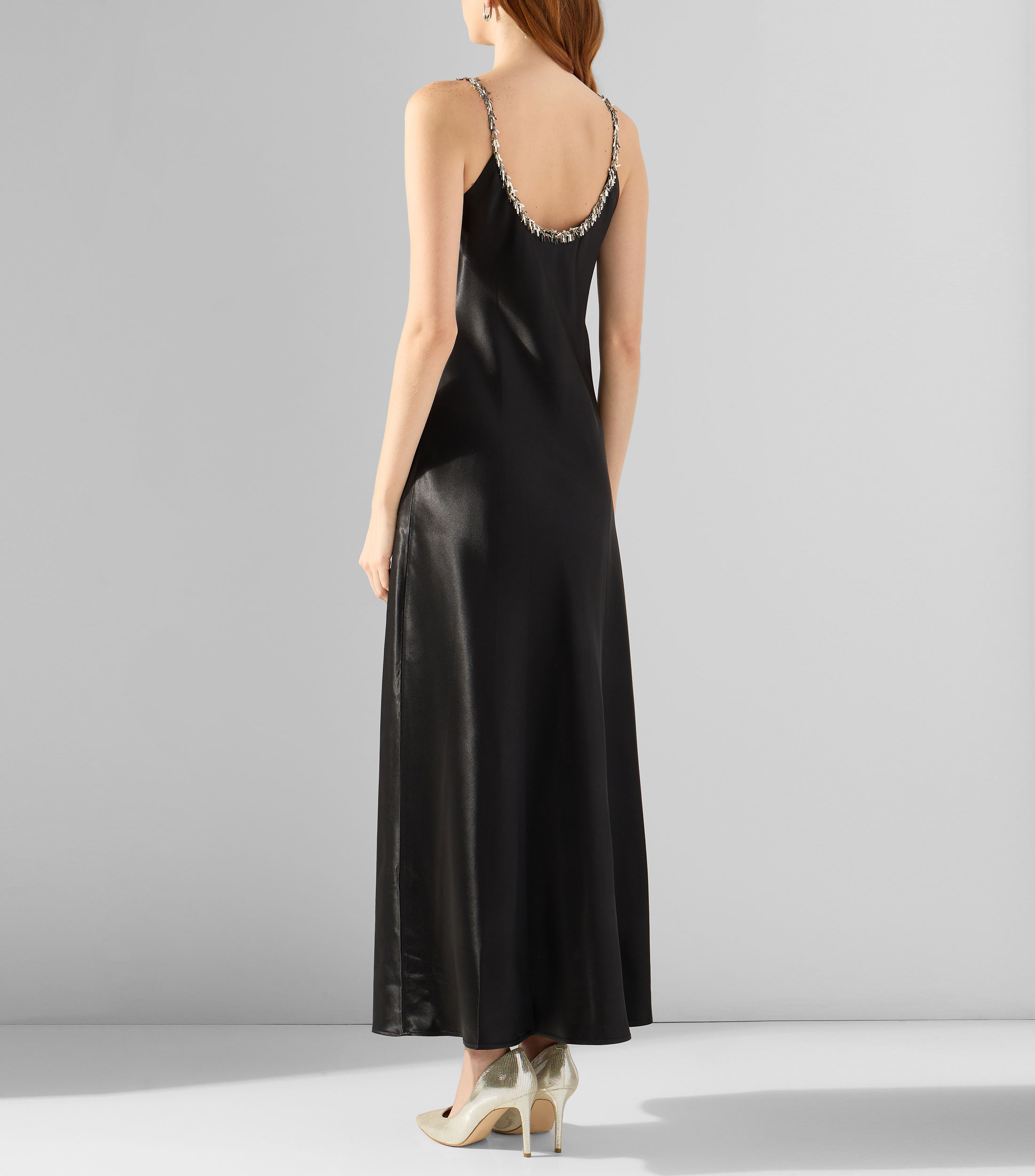Vestido midi liso Mujer