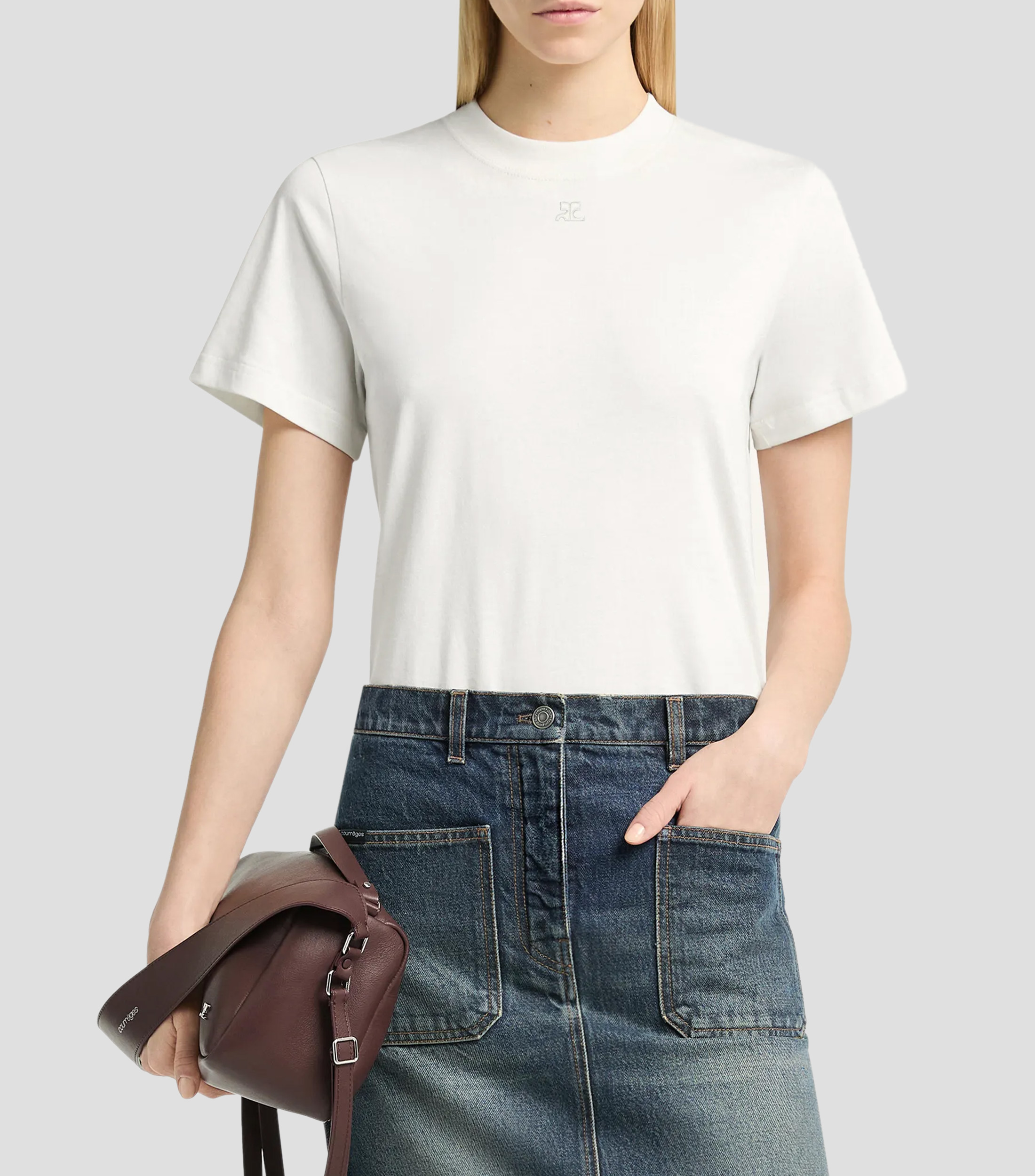 Playera cuello redondo manga corta lisa Mujer