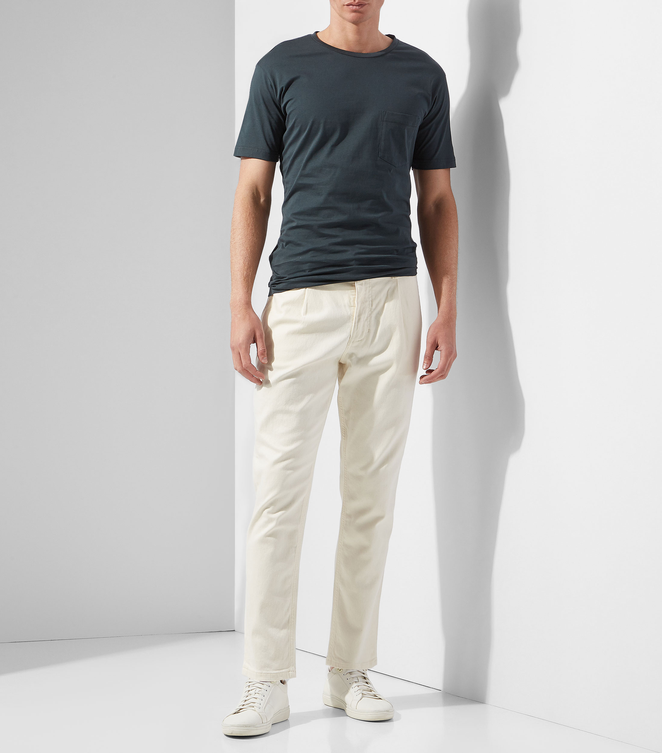 Playera cuello redondo manga corta Hombre