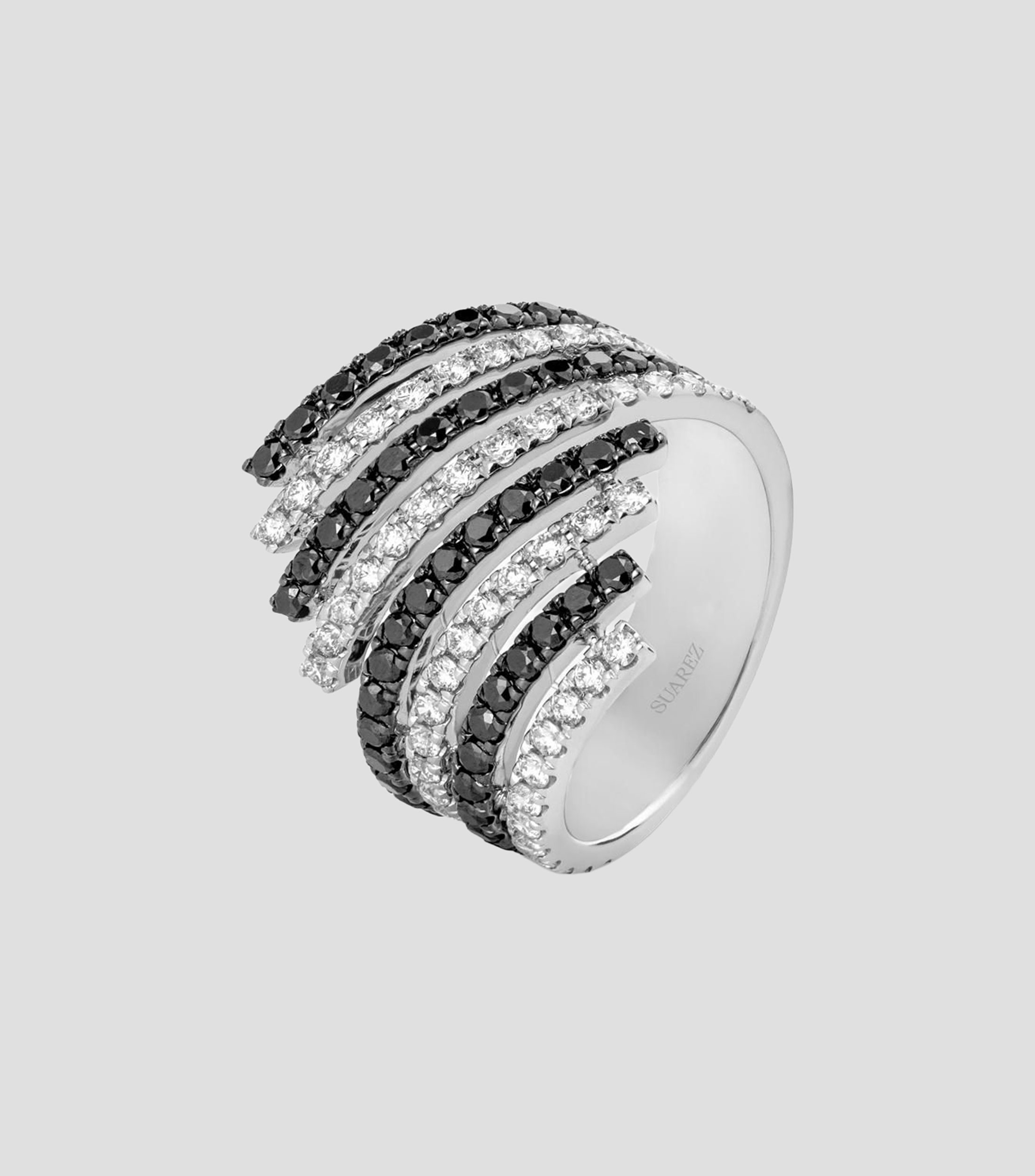 Anillo envolvente en oro blanco de 18 kilates Invierno en Lisboa con diamantes y espinelas Mujer