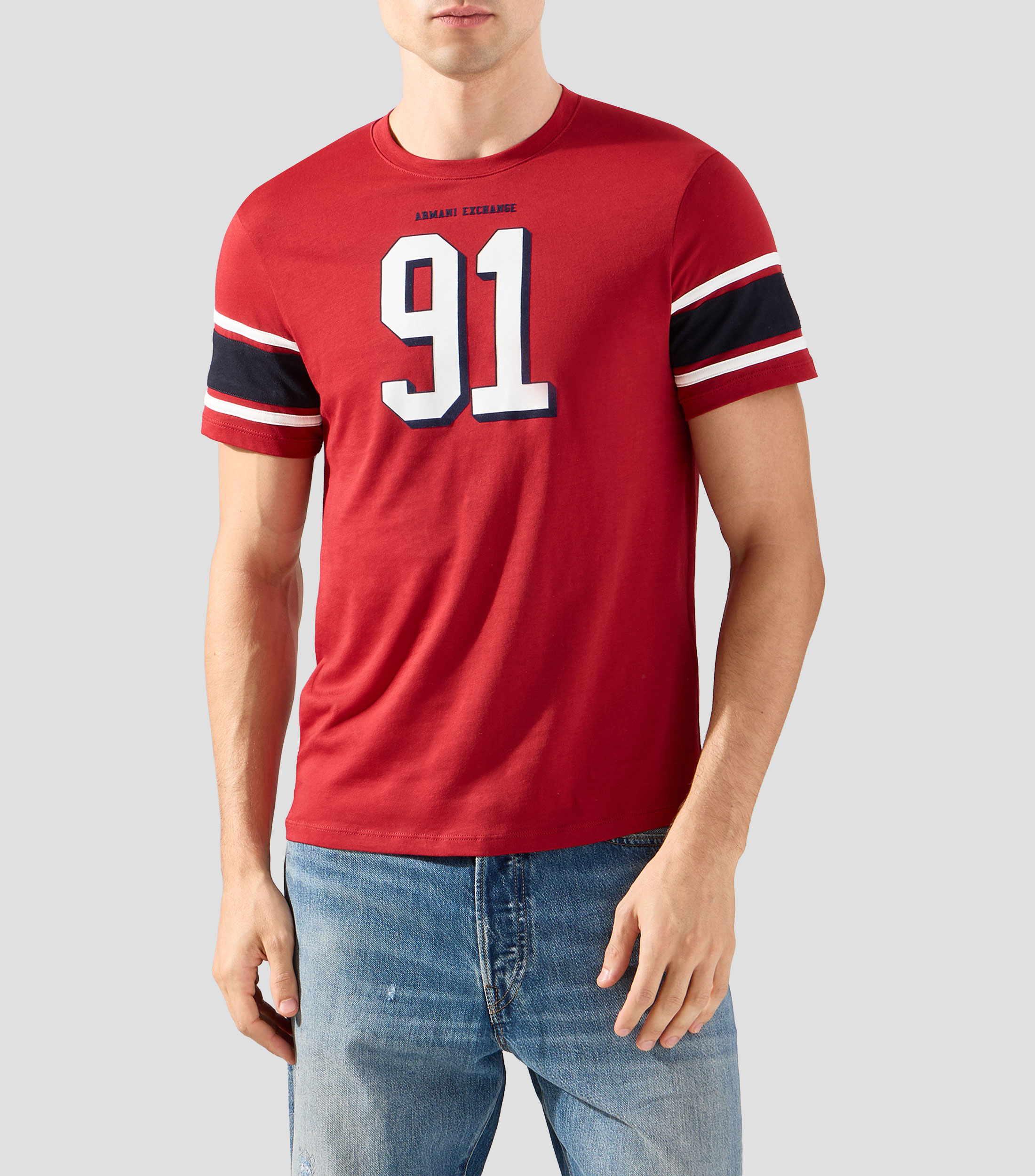 Playera cuello redondo manga corta estampada Hombre