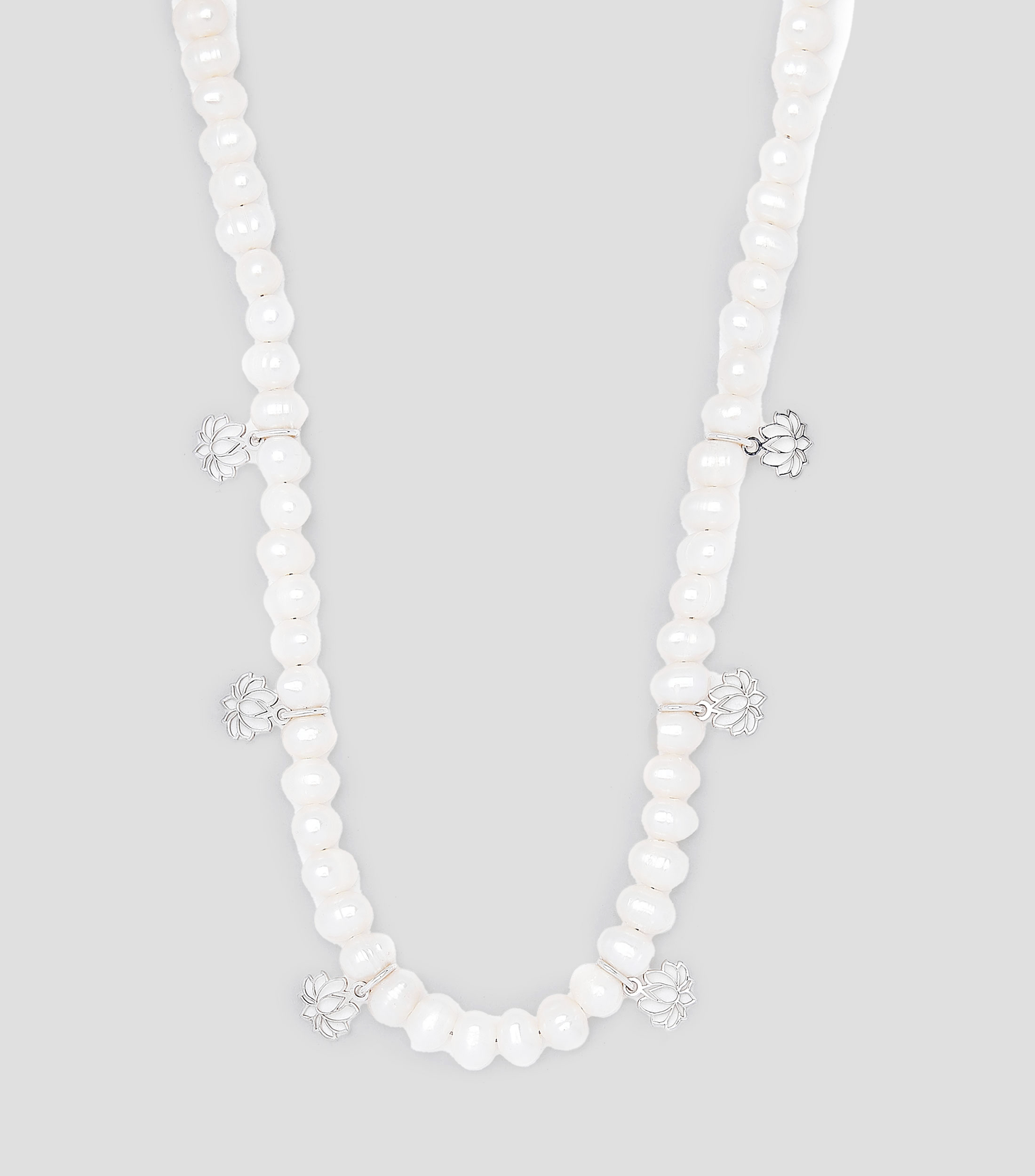 Collar de perlas con flores Mujer