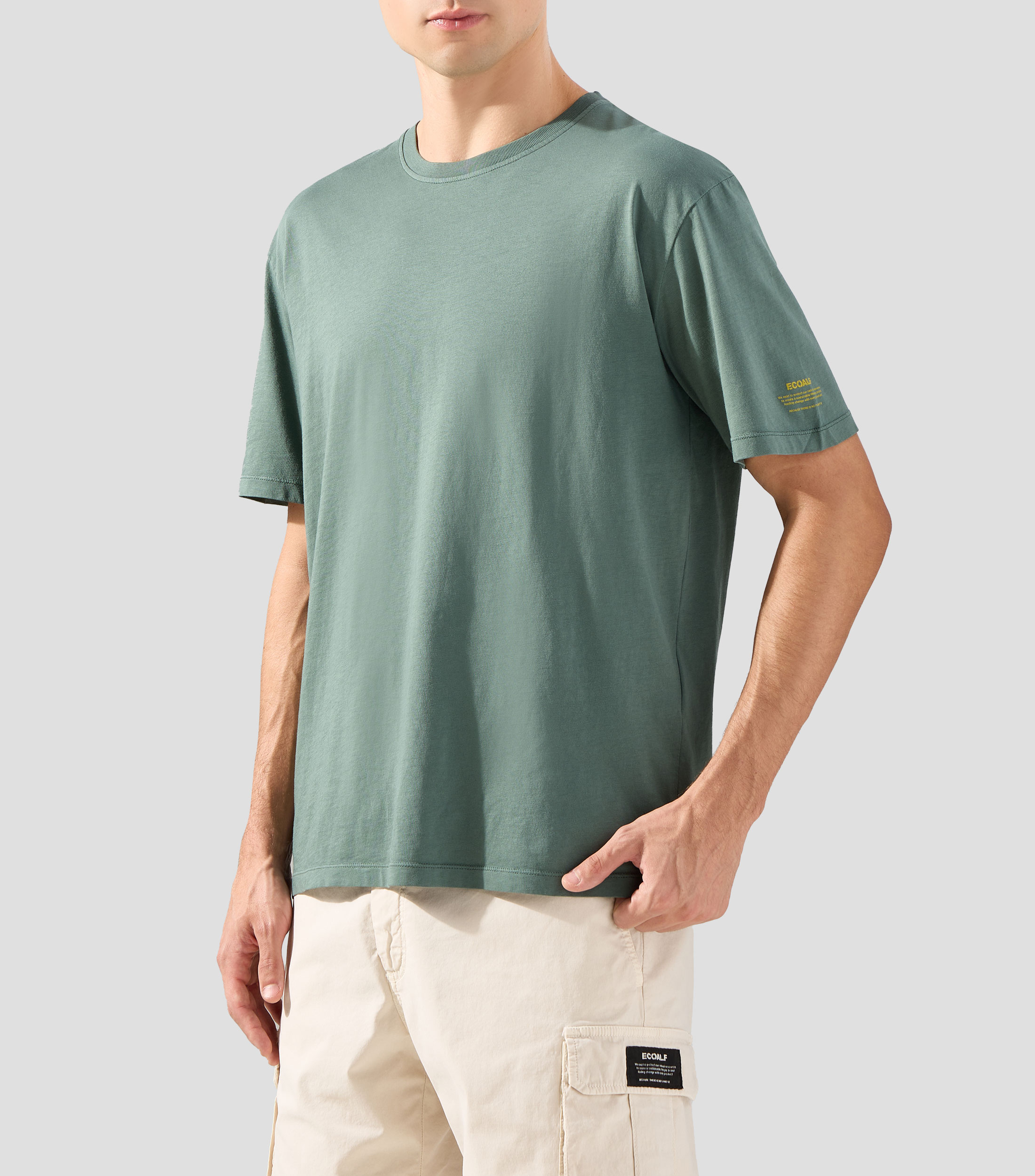 Playera cuello redondo manga corta estampada Hombre