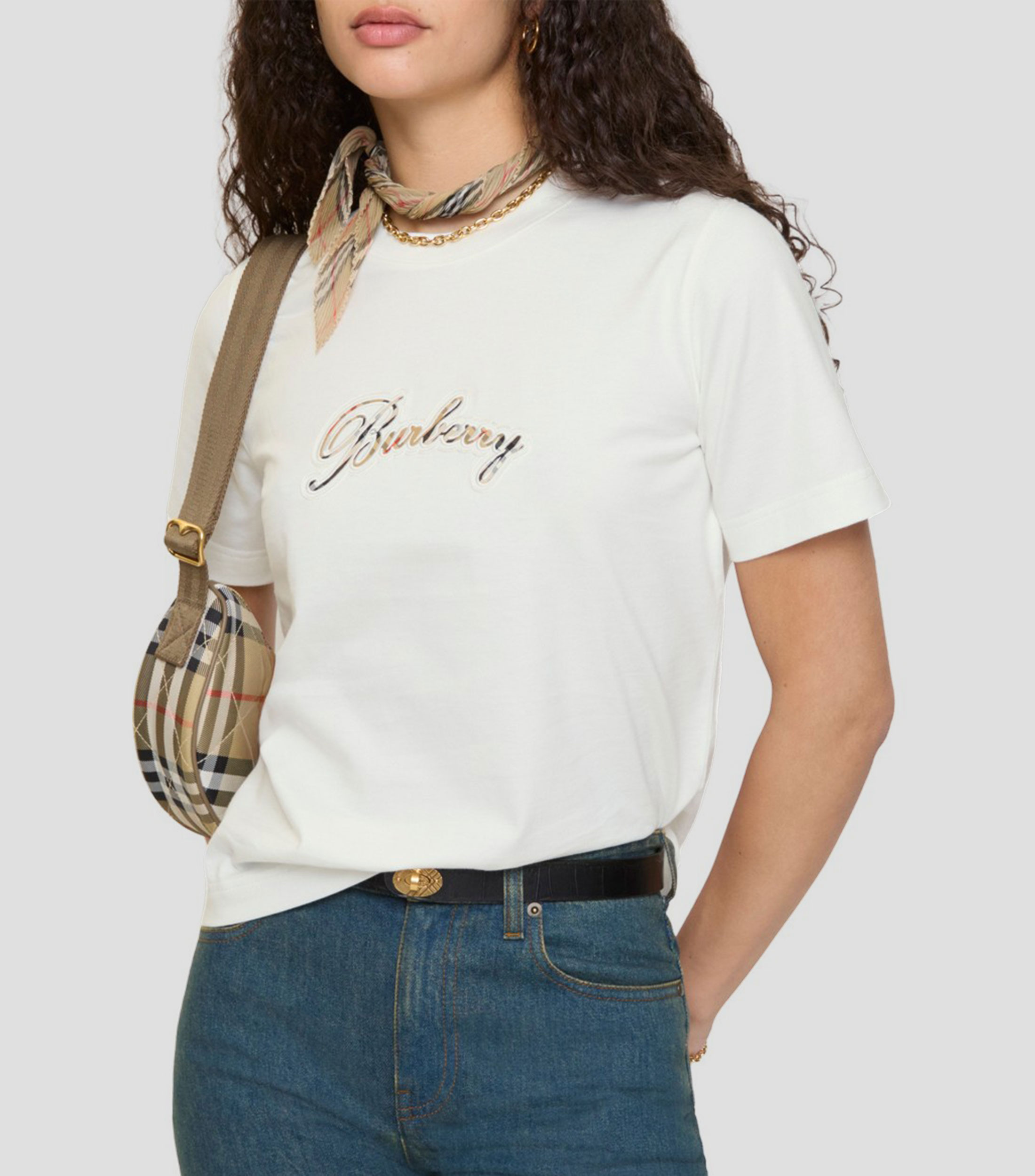 Playera cuello redondo manga corta estampada Mujer