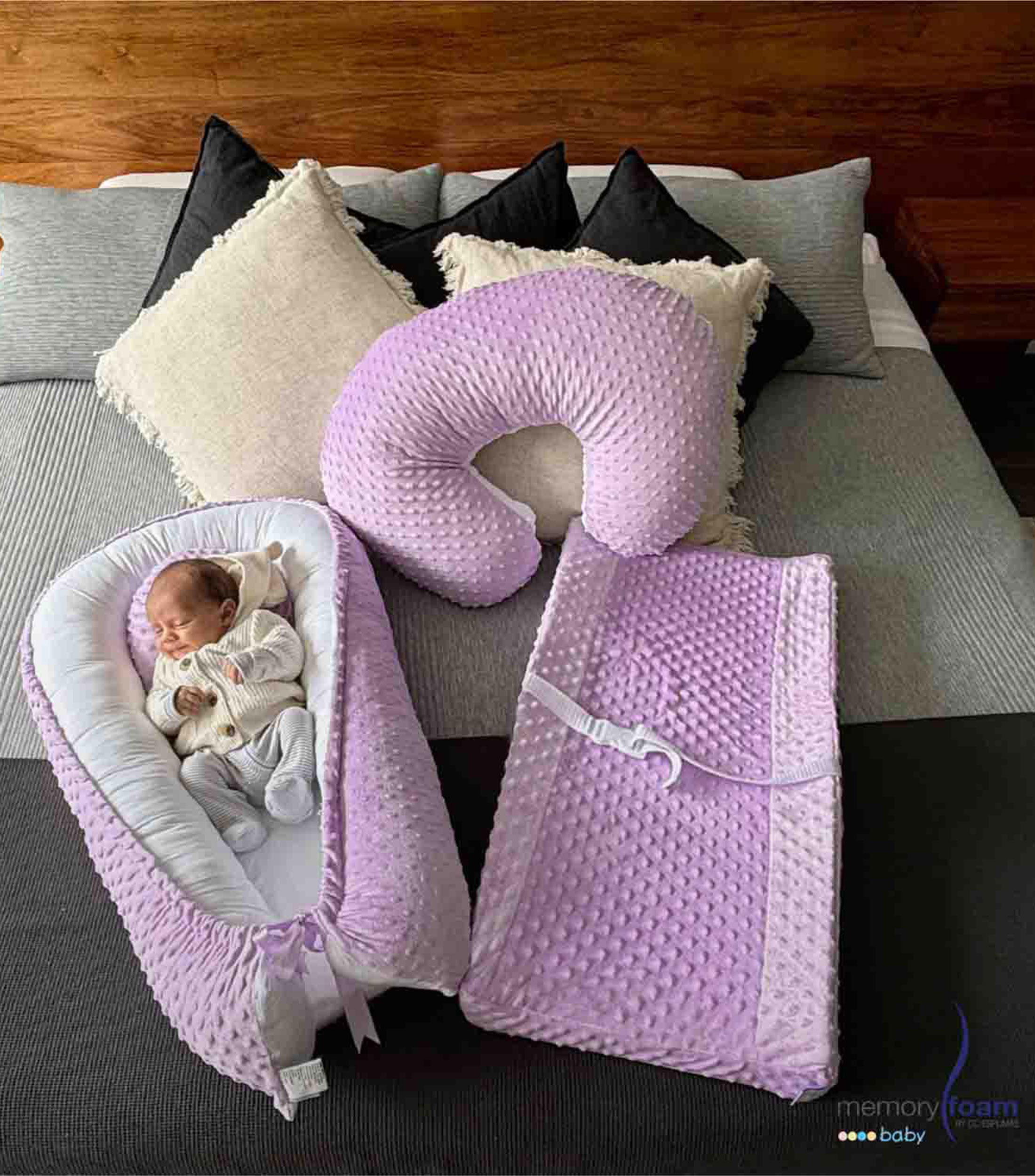 Set Nido de bebé + Almohada de lactancia + Colchón Cambiador, Lila