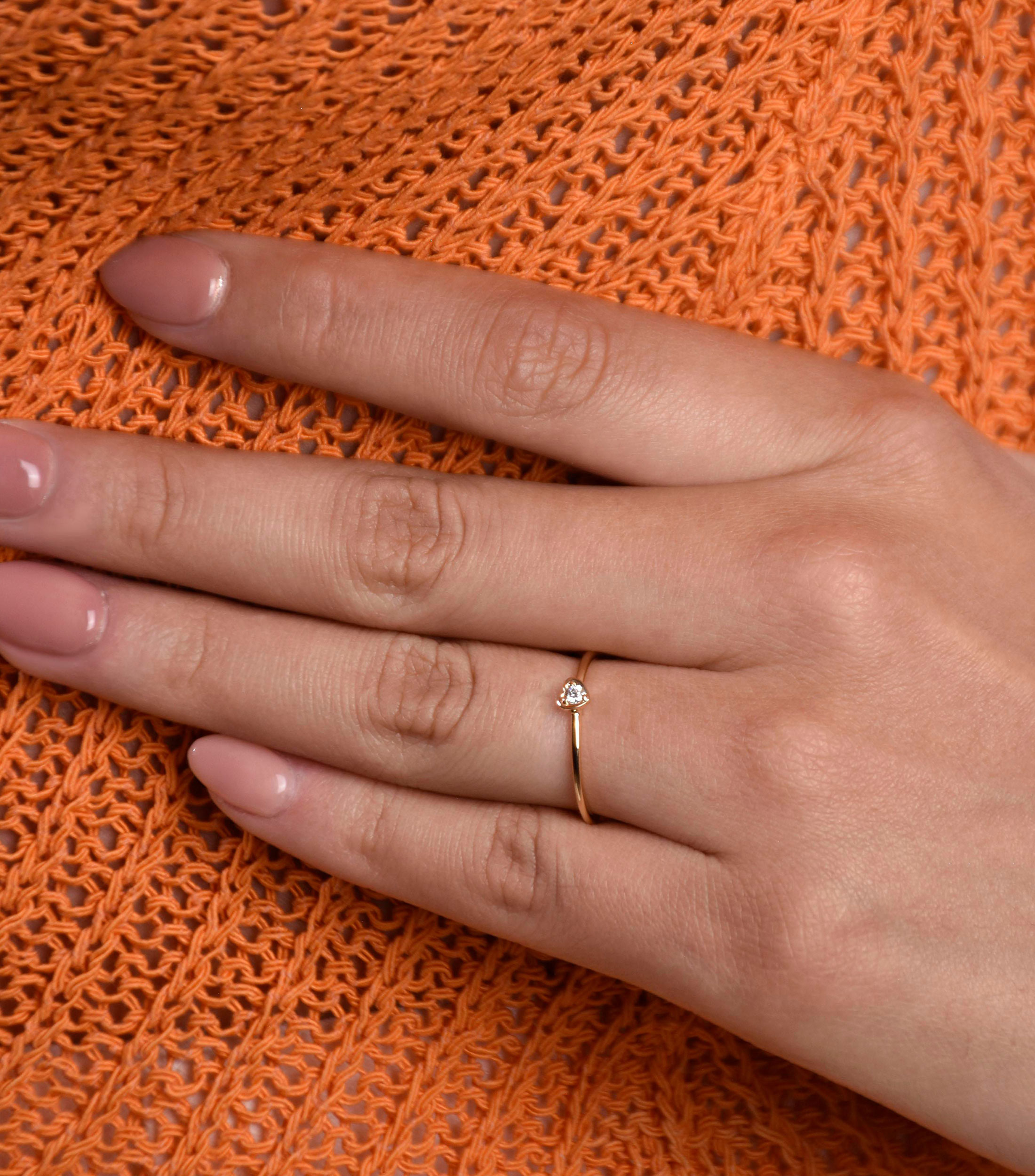 Anillo Corazón en Oro rosa de 14 Kilates con diamante Mujer