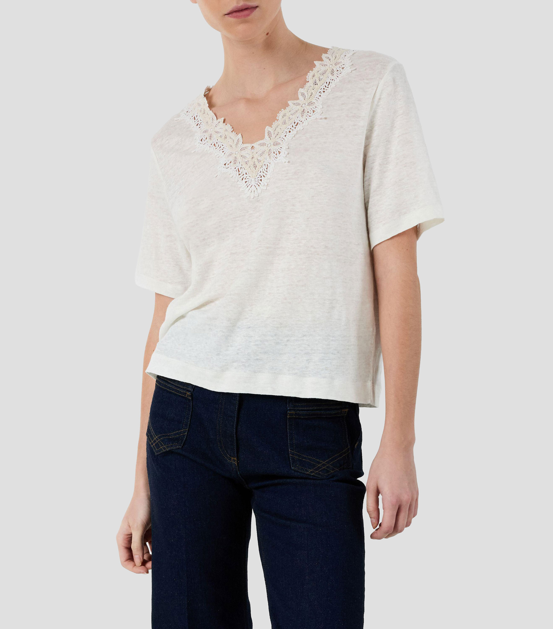 Playera cuello V manga corta lisa Mujer